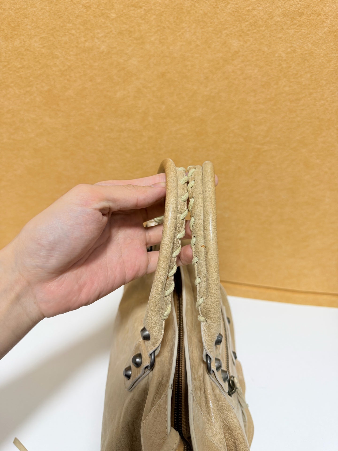 Balenciaga - City - Leather - Beige - (medium)