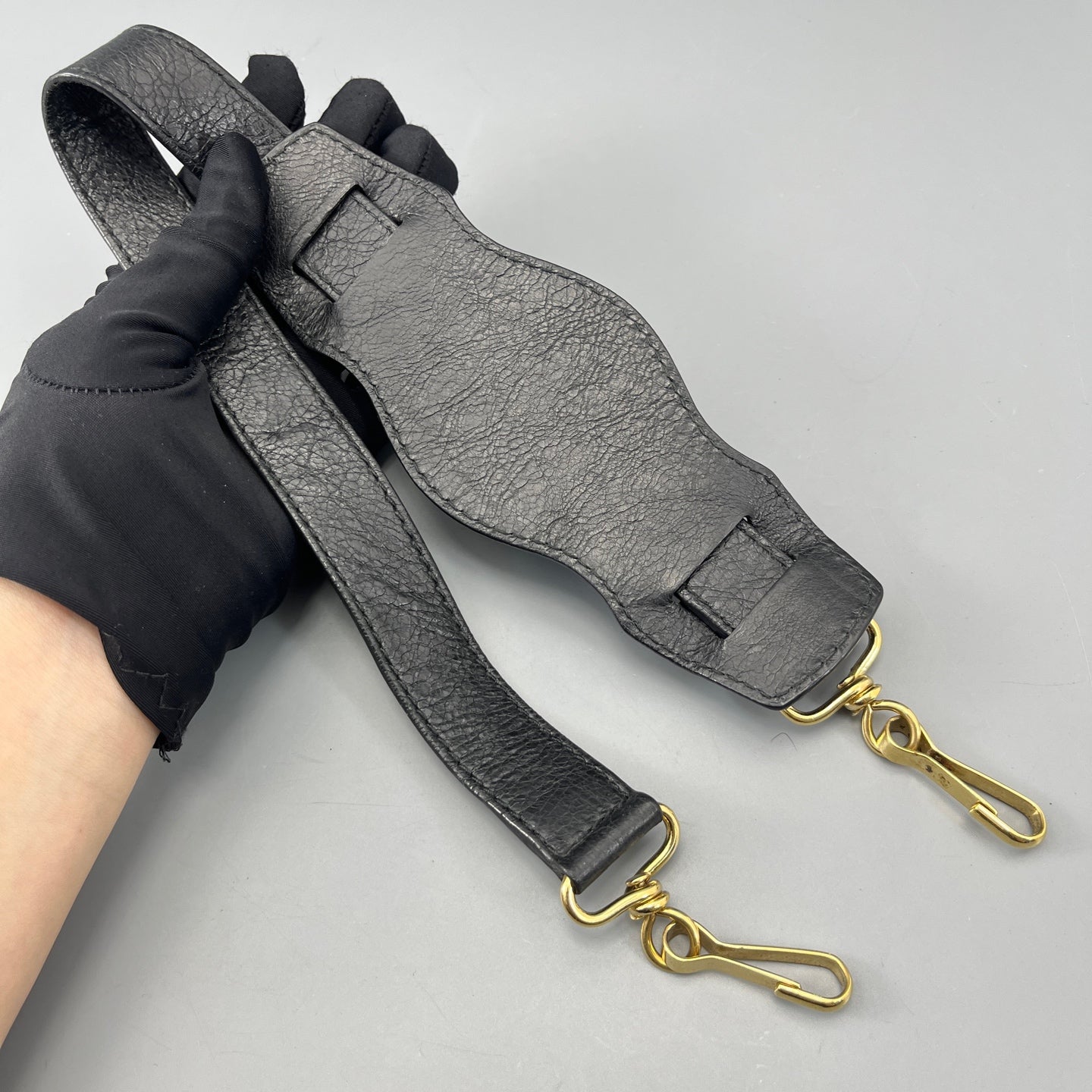 Balenciaga - City - Leather - Black - (medium)