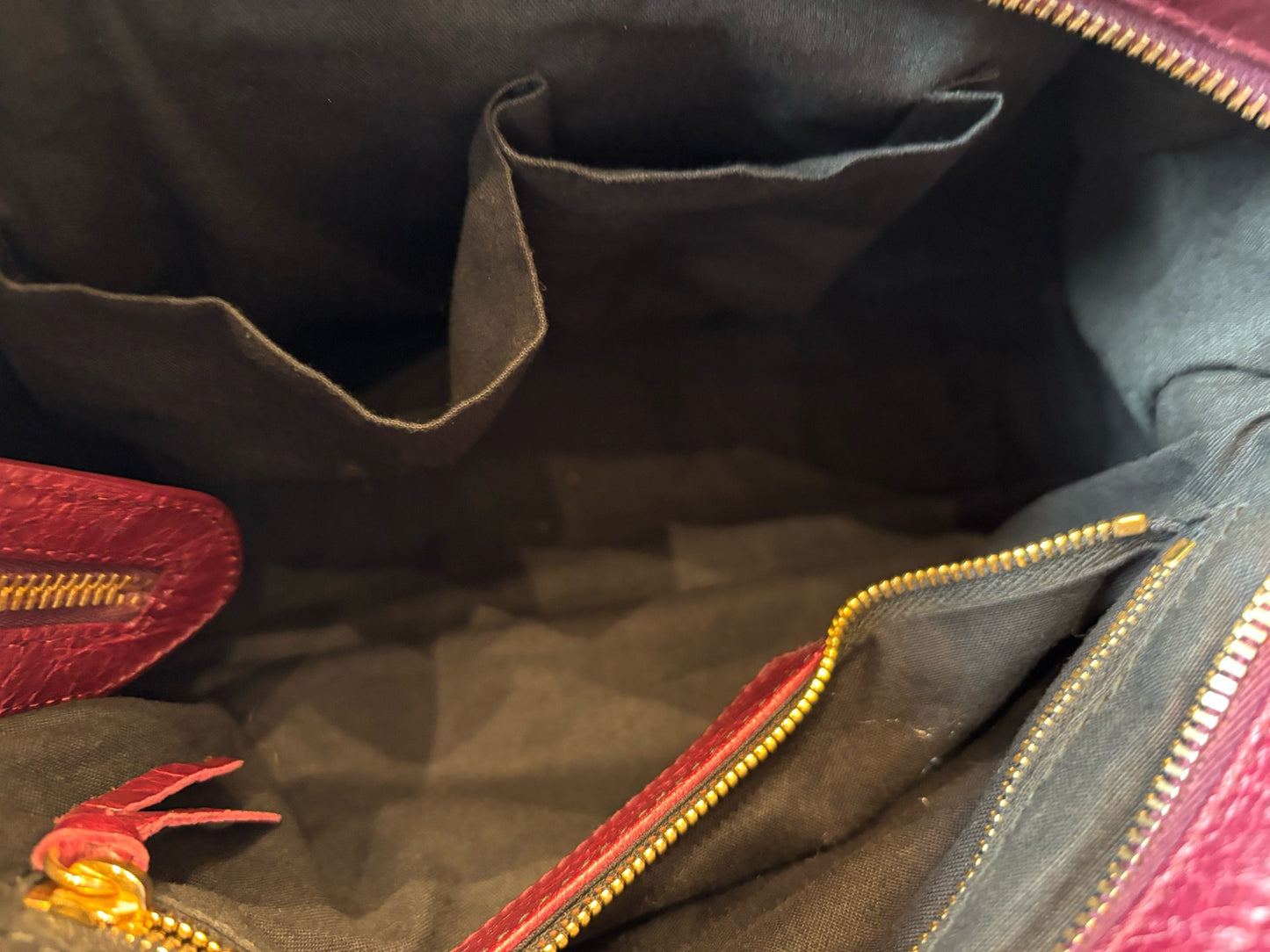 Balenciaga - City - Leather - Burgundy - (medium)