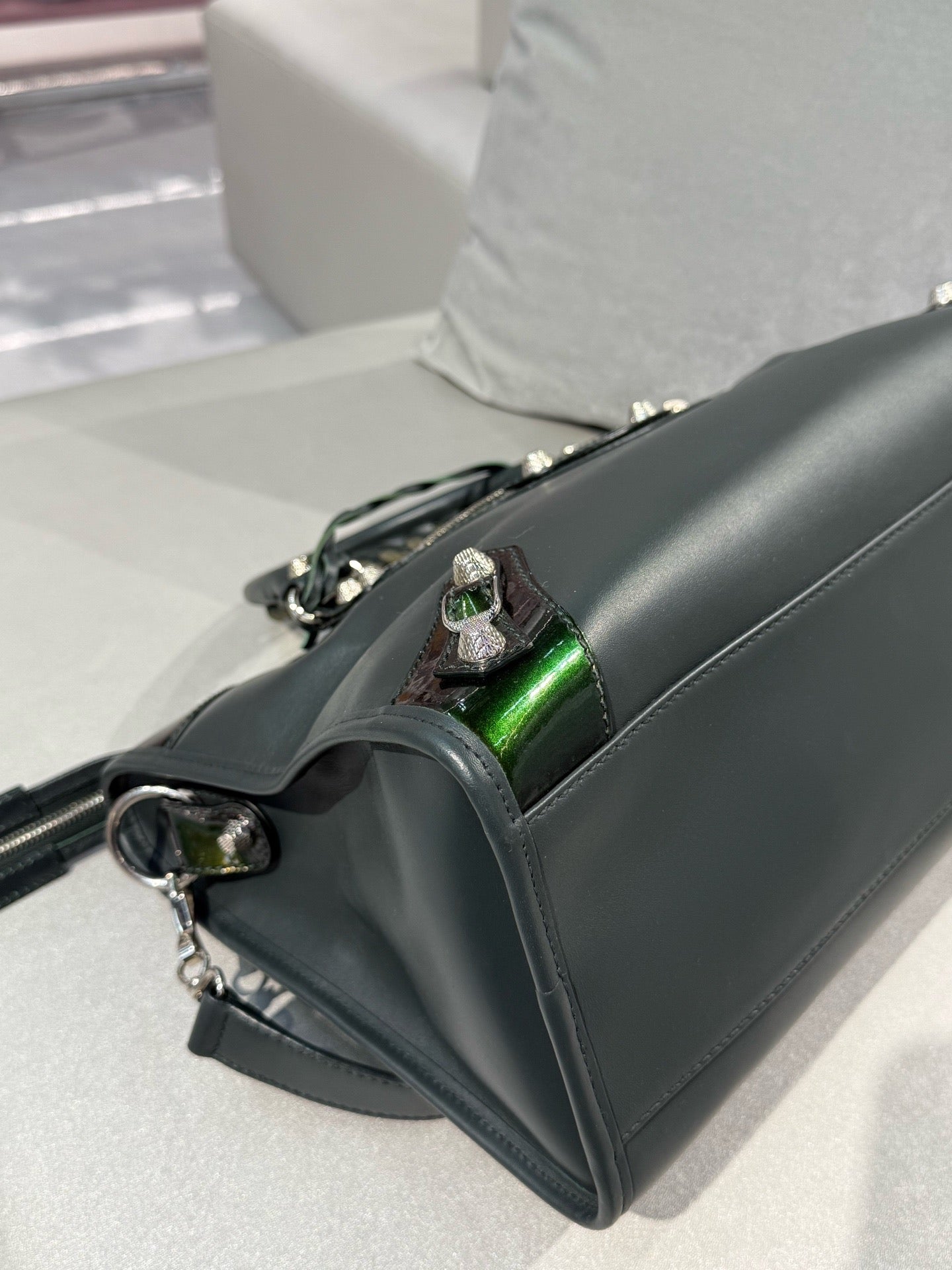 Balenciaga - City - Leather - Green - (medium)