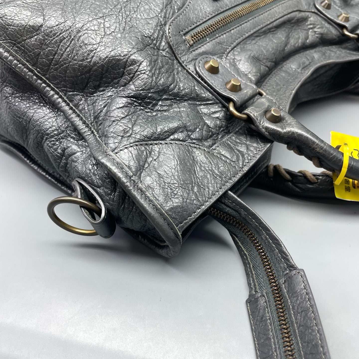 Balenciaga - City - Leather - Grey - (medium)