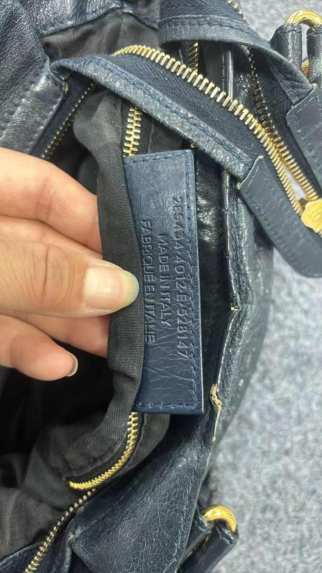 Balenciaga - City - Leather - Navy - (medium)