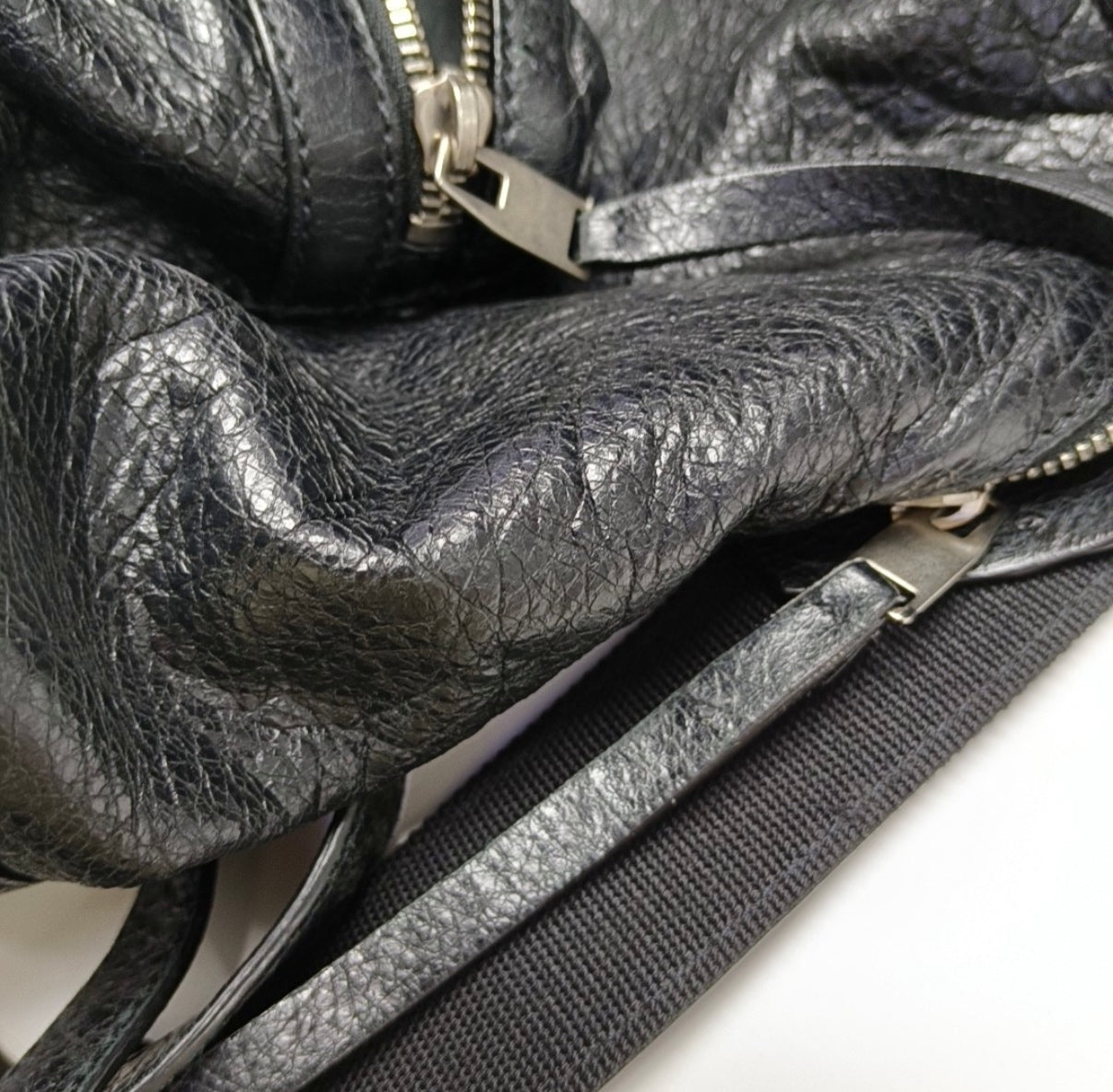 Balenciaga - Classic City - Leather - Black - (medium)