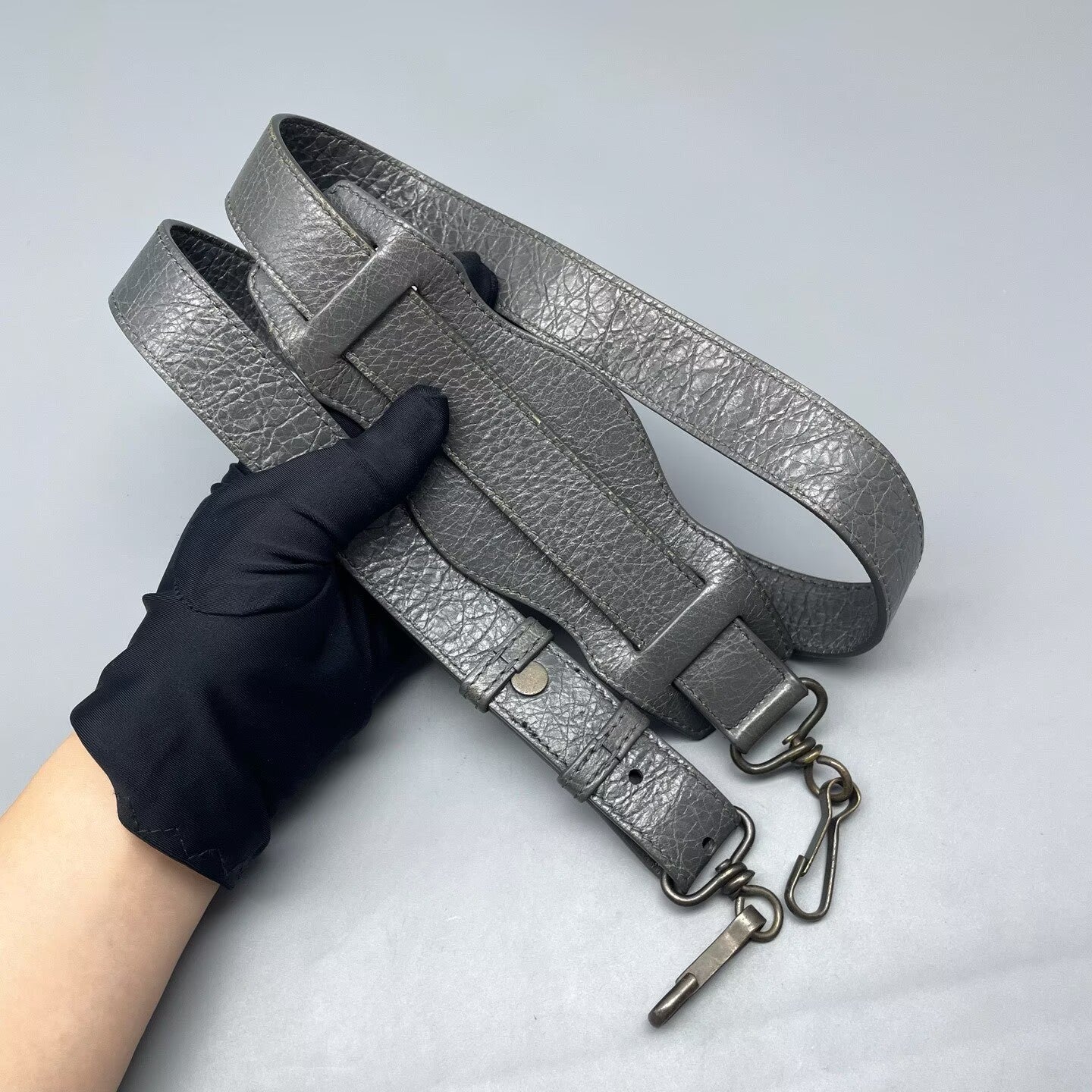 Balenciaga - Classic City Mini - Distressed lambskin leather - Grey - (mini)