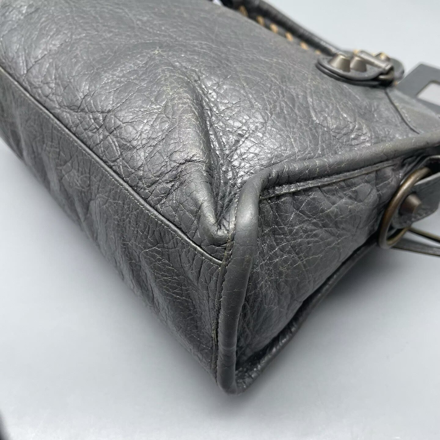 Balenciaga - Classic City Mini - Distressed lambskin leather - Grey - (mini)