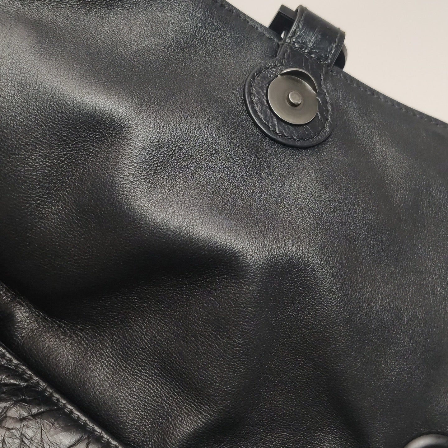 Balenciaga - Crush - Leather - Black - (medium)