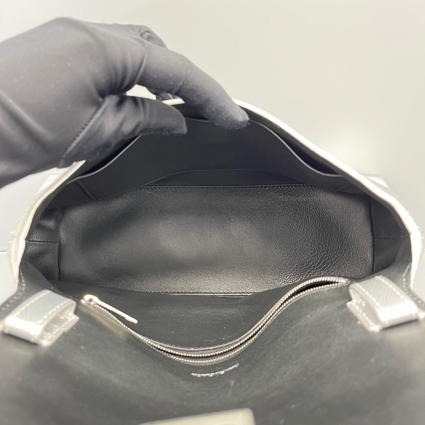 Balenciaga - Crush - Leather - Silver - (medium)