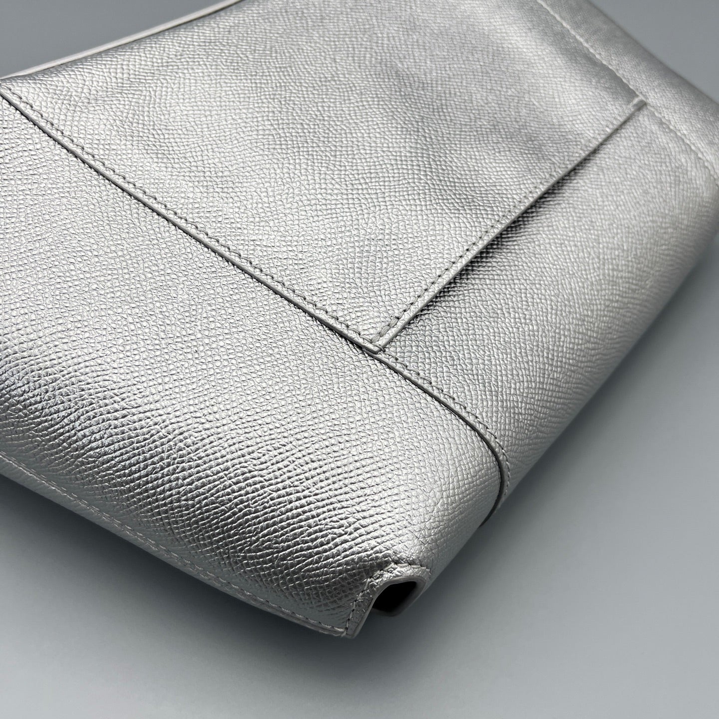 Balenciaga - Crush Medium - Grained metallic leather - Silver - (medium)