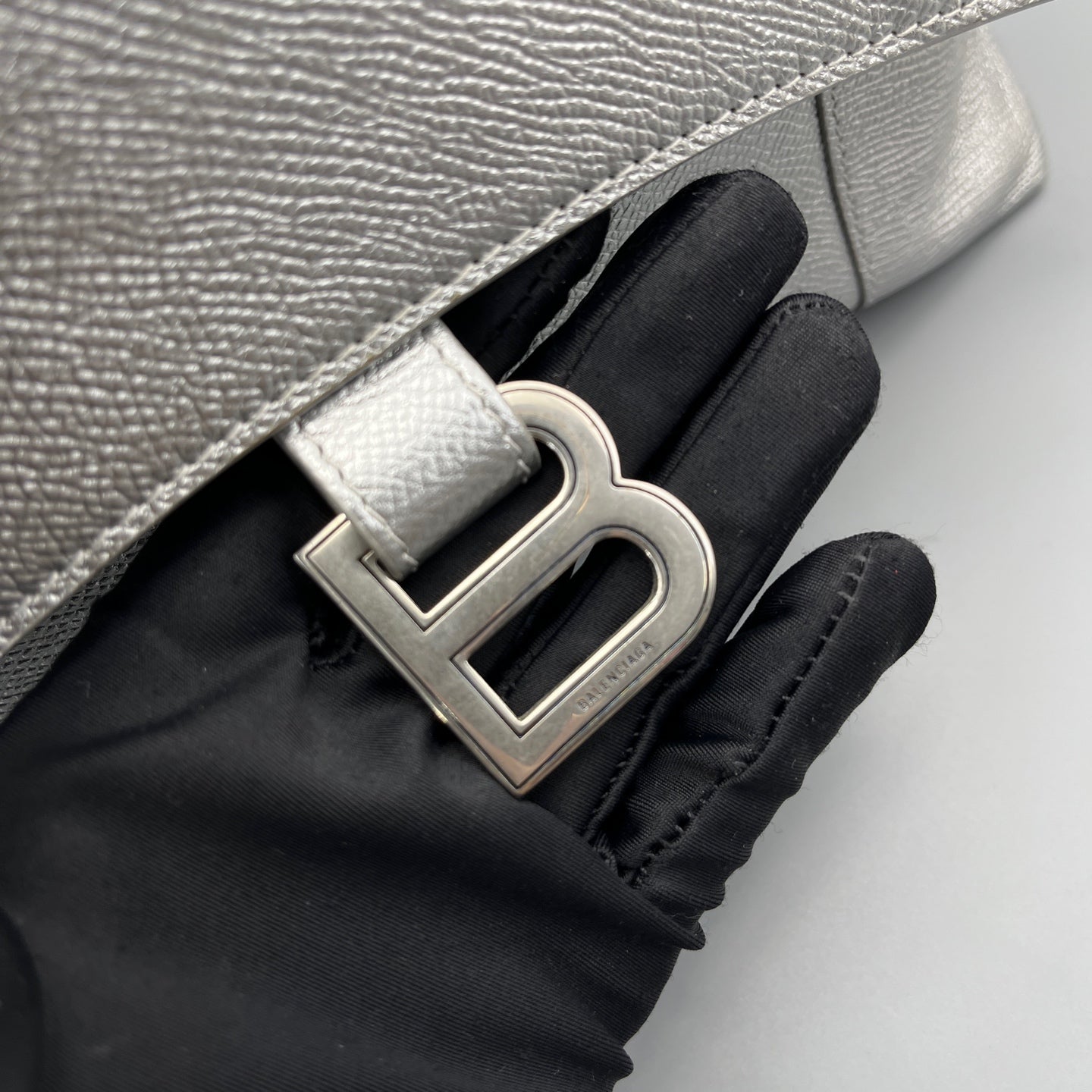 Balenciaga - Crush Medium - Grained metallic leather - Silver - (medium)