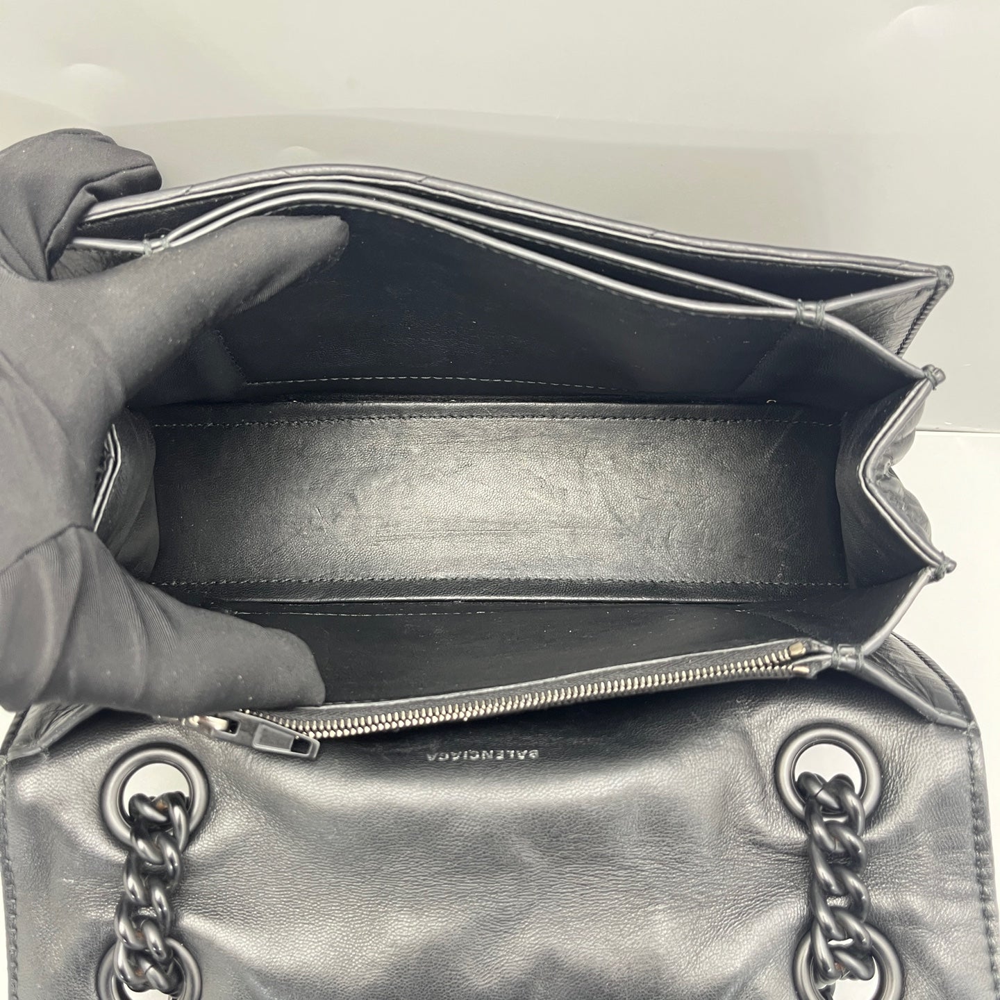 Balenciaga - Crush Small Shoulder Bag - Leather - Black - (small)