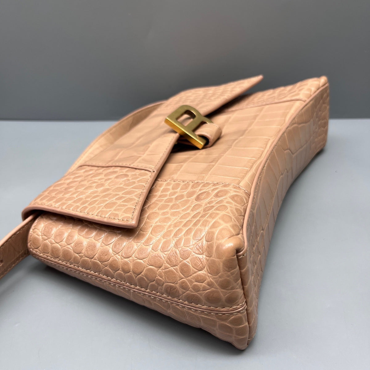 Balenciaga - Downtown - Exotic leathers - Crocodile - Beige - (mini)