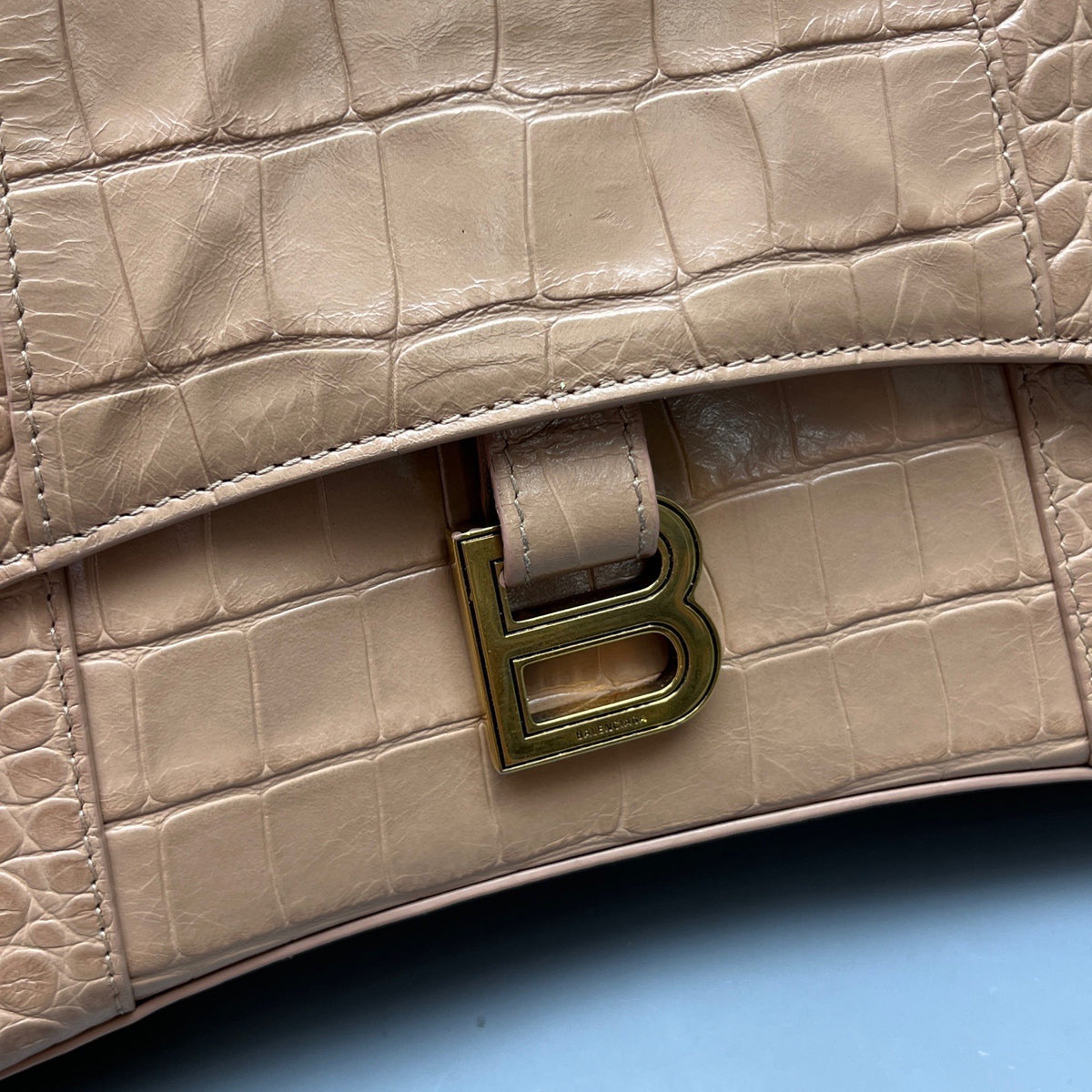 Balenciaga - Downtown - Exotic leathers - Crocodile - Beige - (mini)
