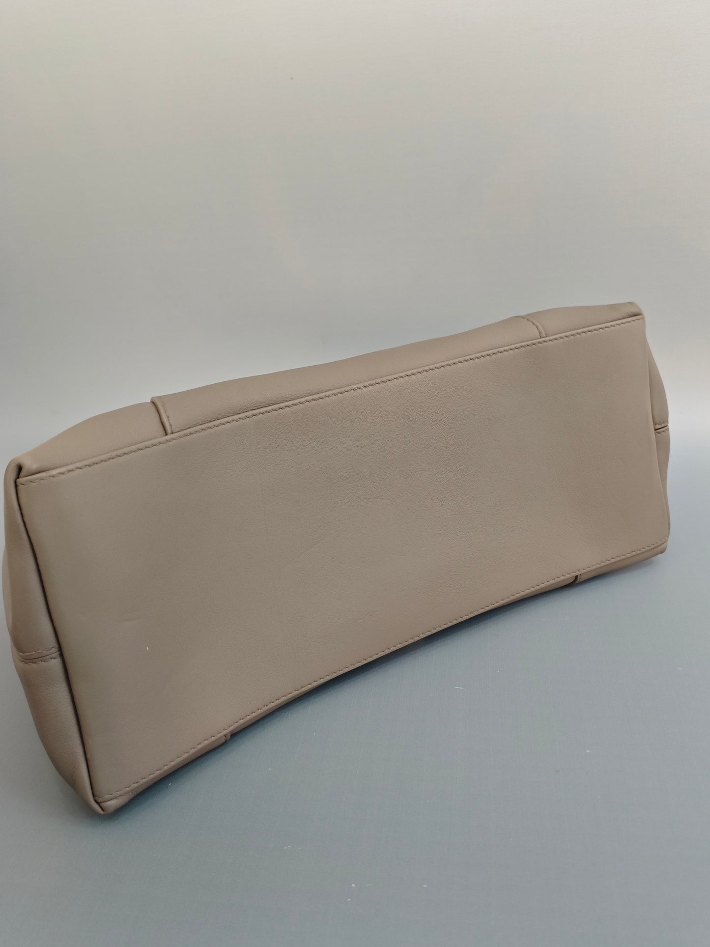 Balenciaga - Downtown Hourglass - Leather - Grey - (medium)