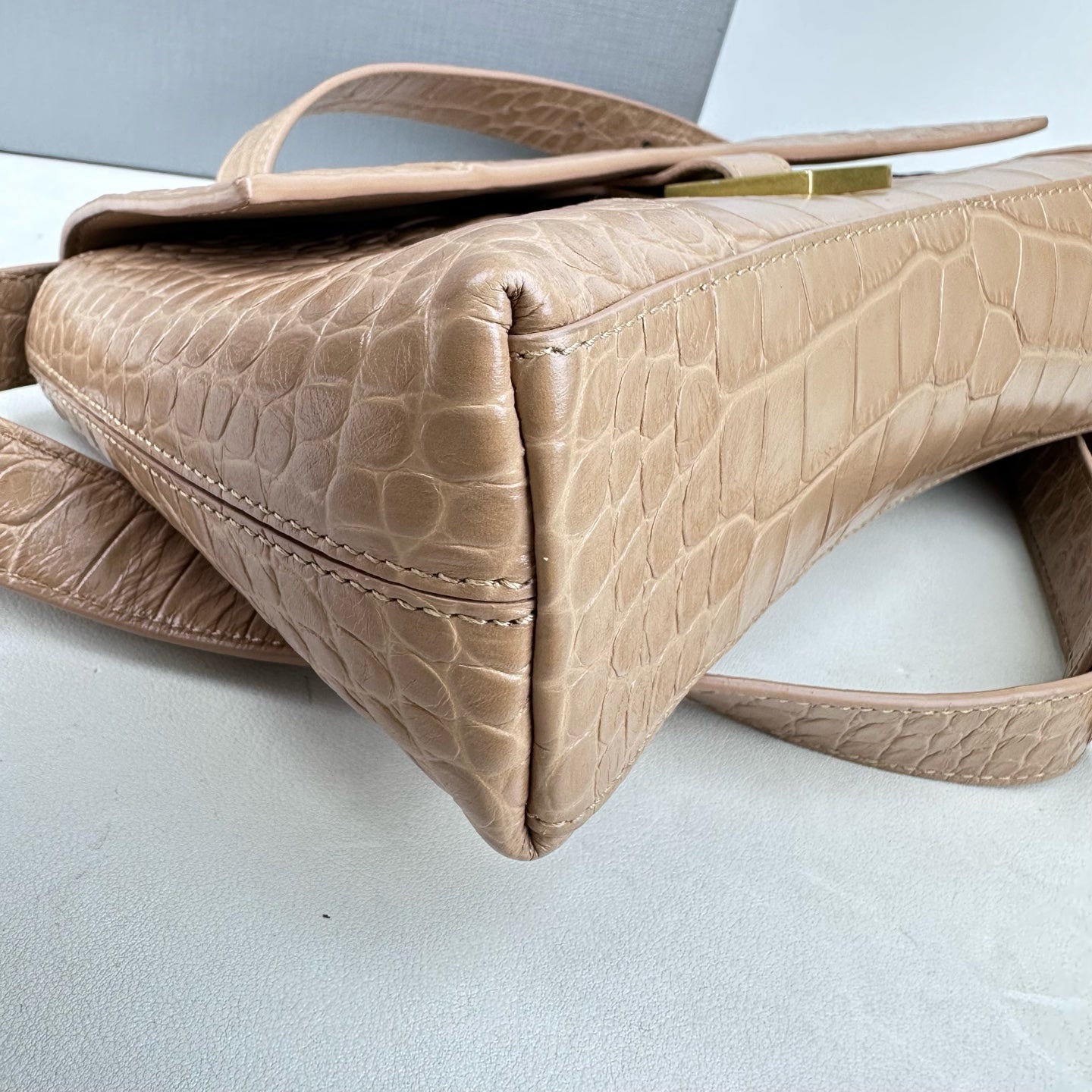 Balenciaga - Downtown - Leather - Beige - (medium)