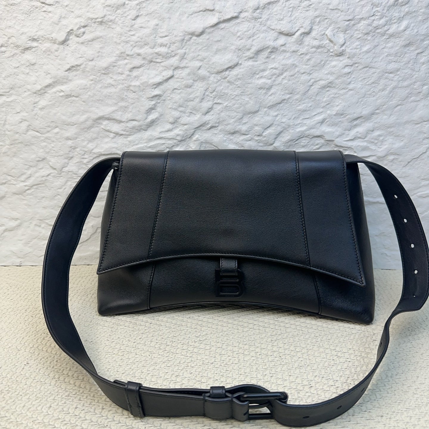 Balenciaga - Downtown - Leather - Black - (medium)
