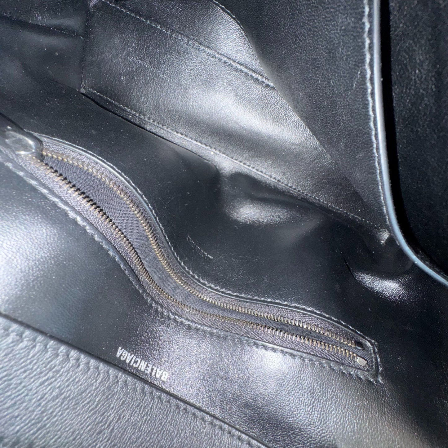 Balenciaga - Downtown - Leather - Black - (Small)