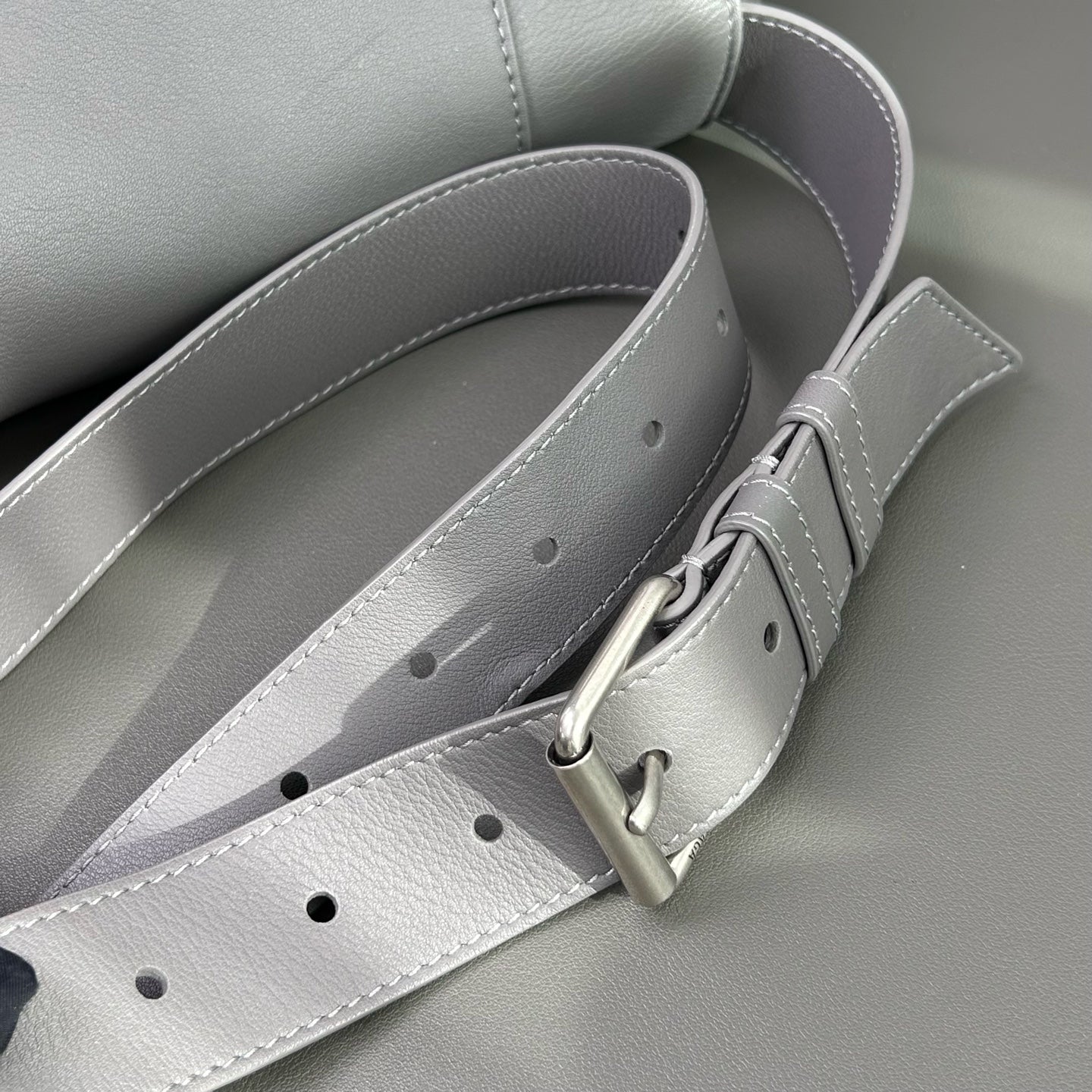 Balenciaga - Downtown - Leather - Grey - (medium)