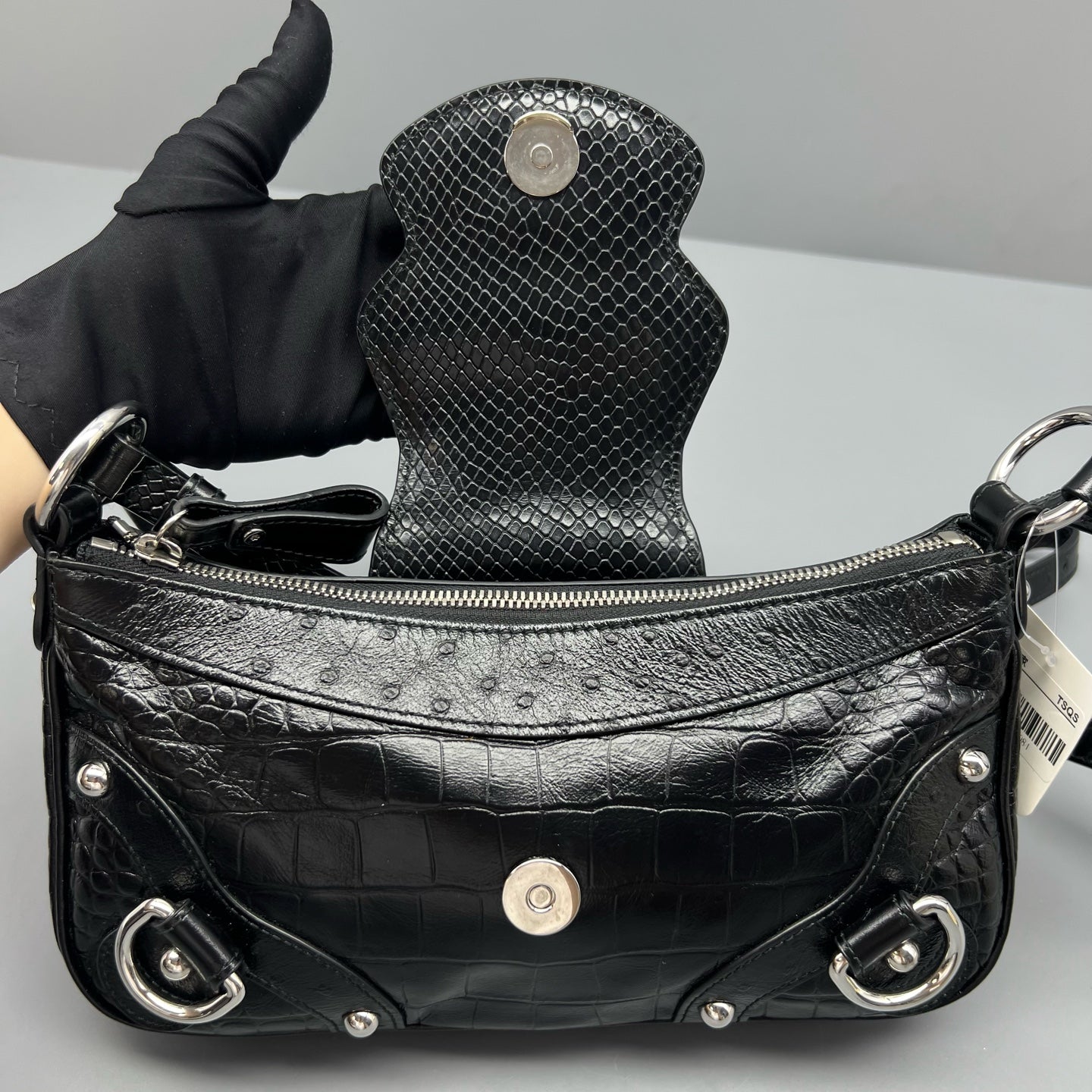 Balenciaga - Essex - Leather - Black - (small)