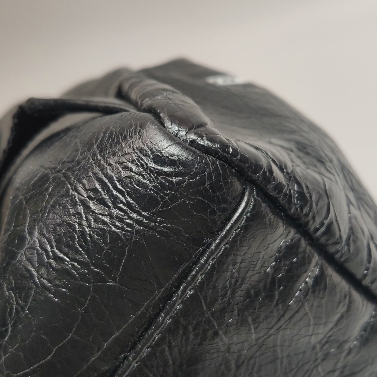Balenciaga - Explorer - Leather - Black - (medium)