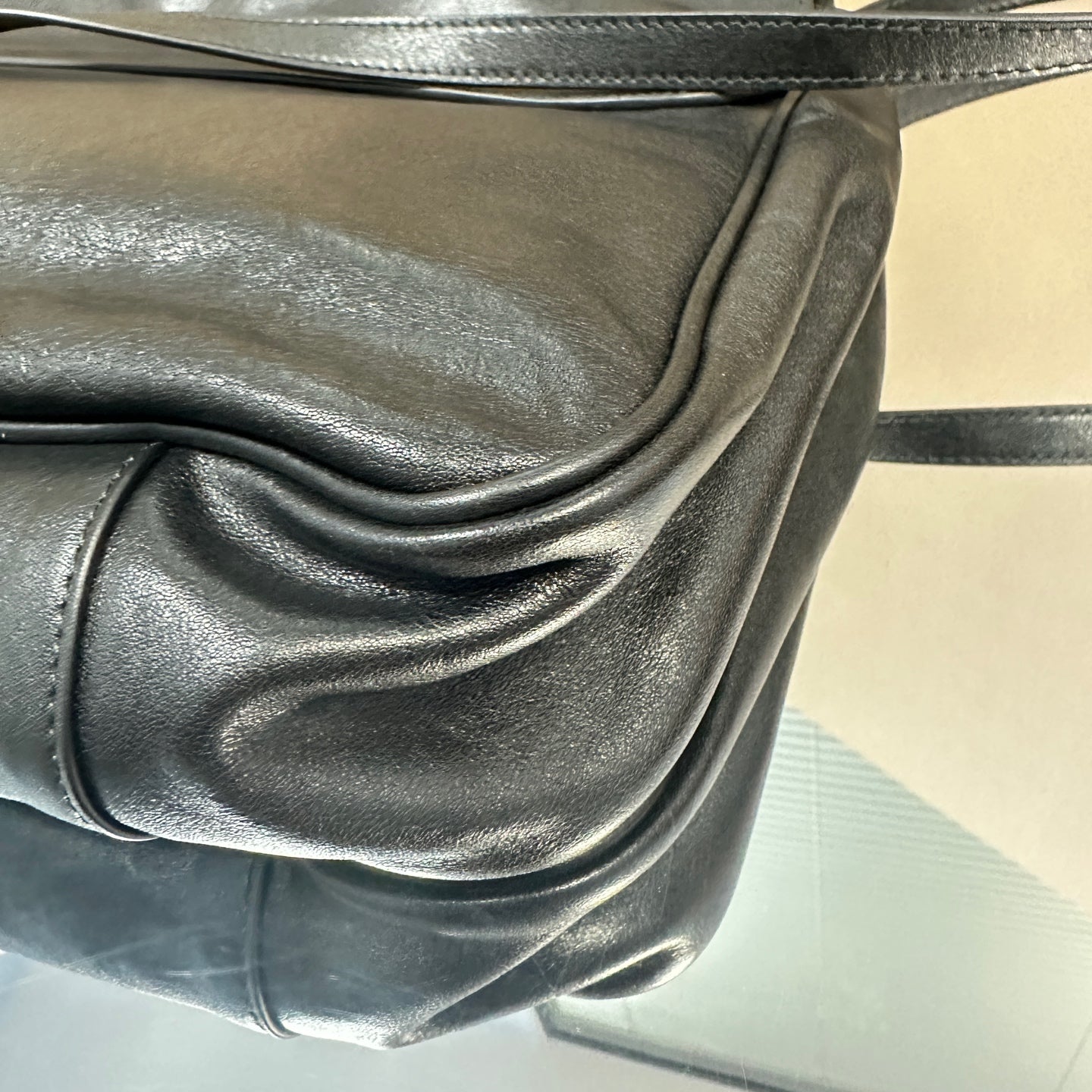 Balenciaga - Grundy Messenger Bag - Leather - Black - (Large)