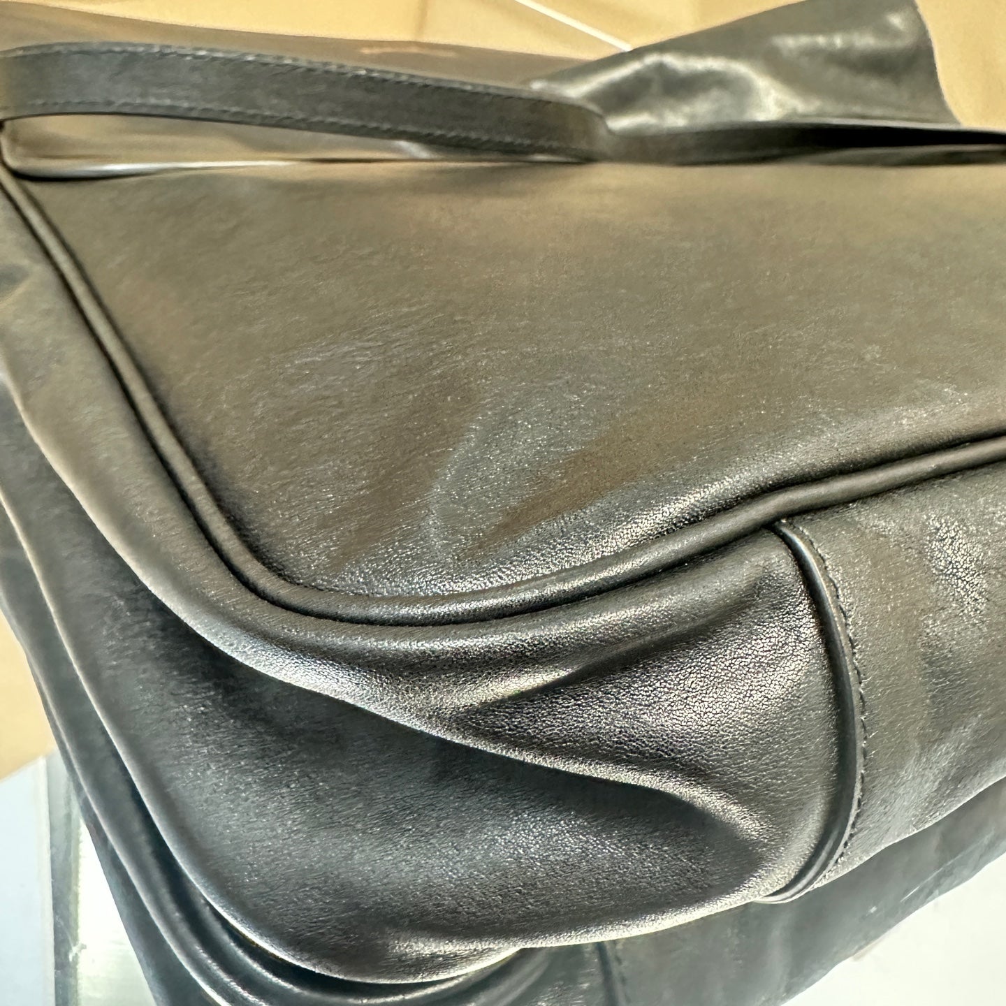 Balenciaga - Grundy Messenger Bag - Leather - Black - (Large)