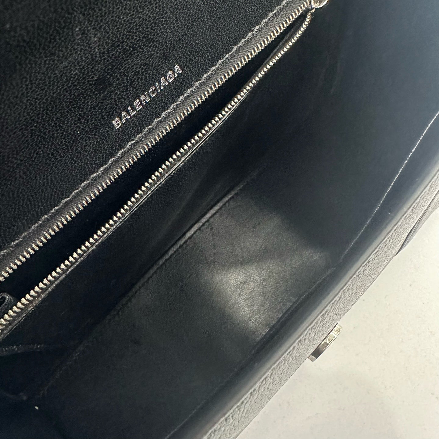 Balenciaga - Hourglass Bag - Leather - Black