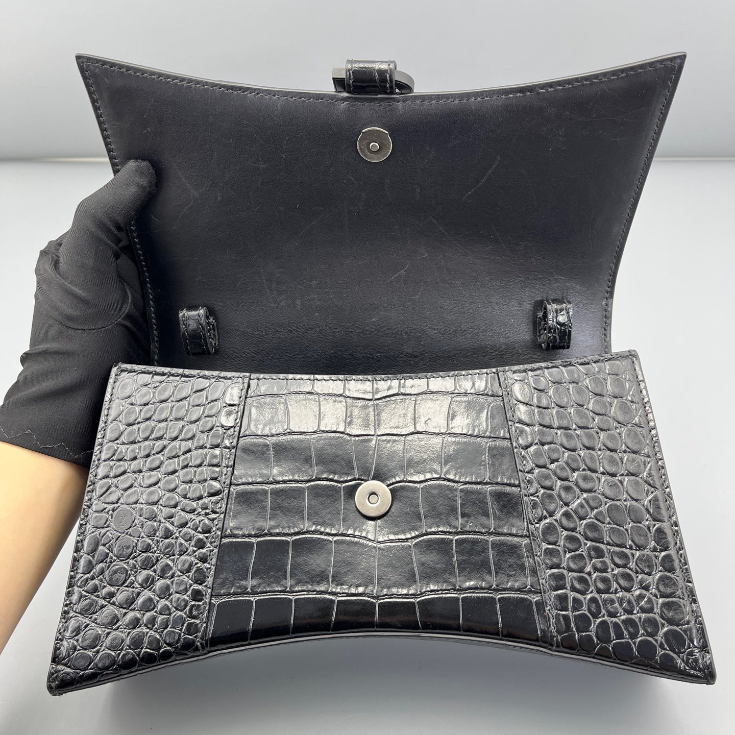 Balenciaga - Hourglass Bag - Crocodile-embossed calfskin leather - Black - (Small)