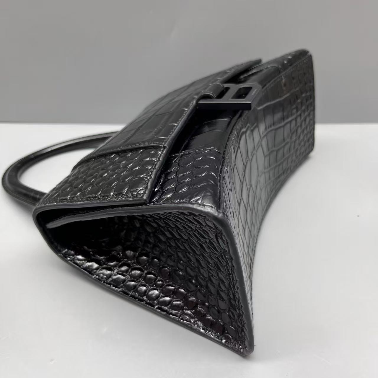 Balenciaga - Hourglass Bag - Crocodile embossed leather - Black - (Small)