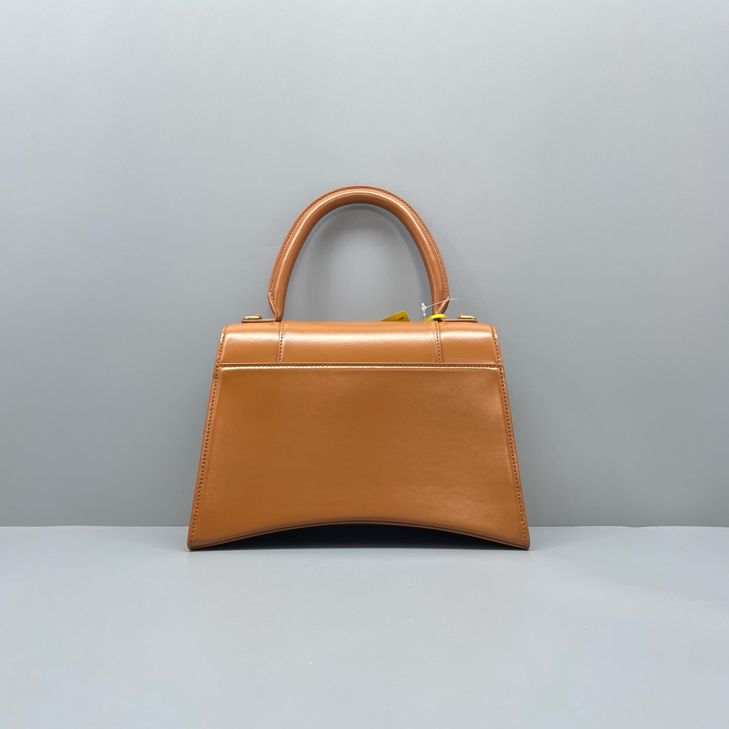 Balenciaga - Hourglass Bag - Smooth calfskin leather - Caramel with Aged Gold-Tone Hardware - (Medium)