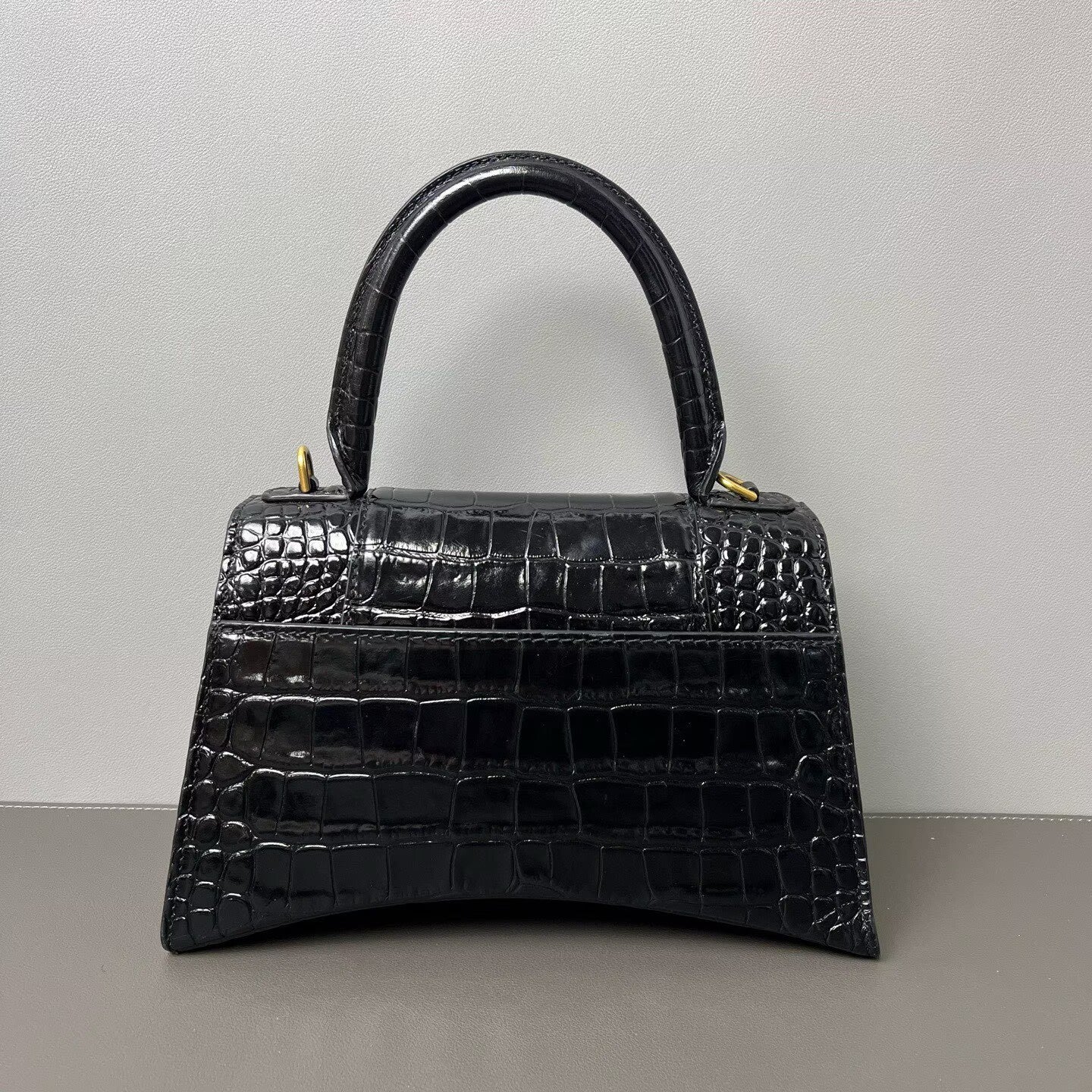 Balenciaga - Hourglass - Calfskin leather - Black with Gold-Tone Hardware - (mini)