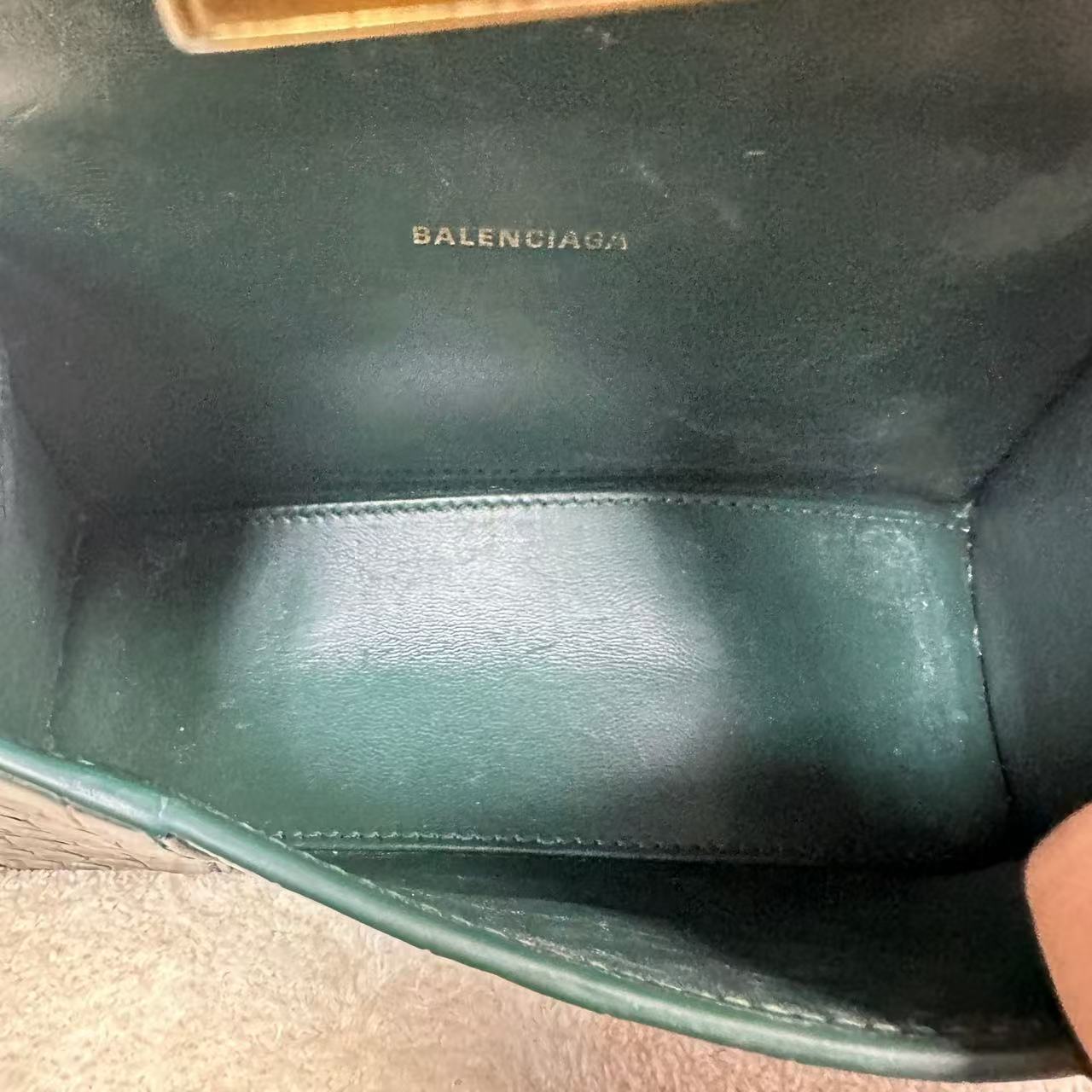Balenciaga - Hourglass - Calfskin leather with crocodile embossing - Green with black detailing - (mini)
