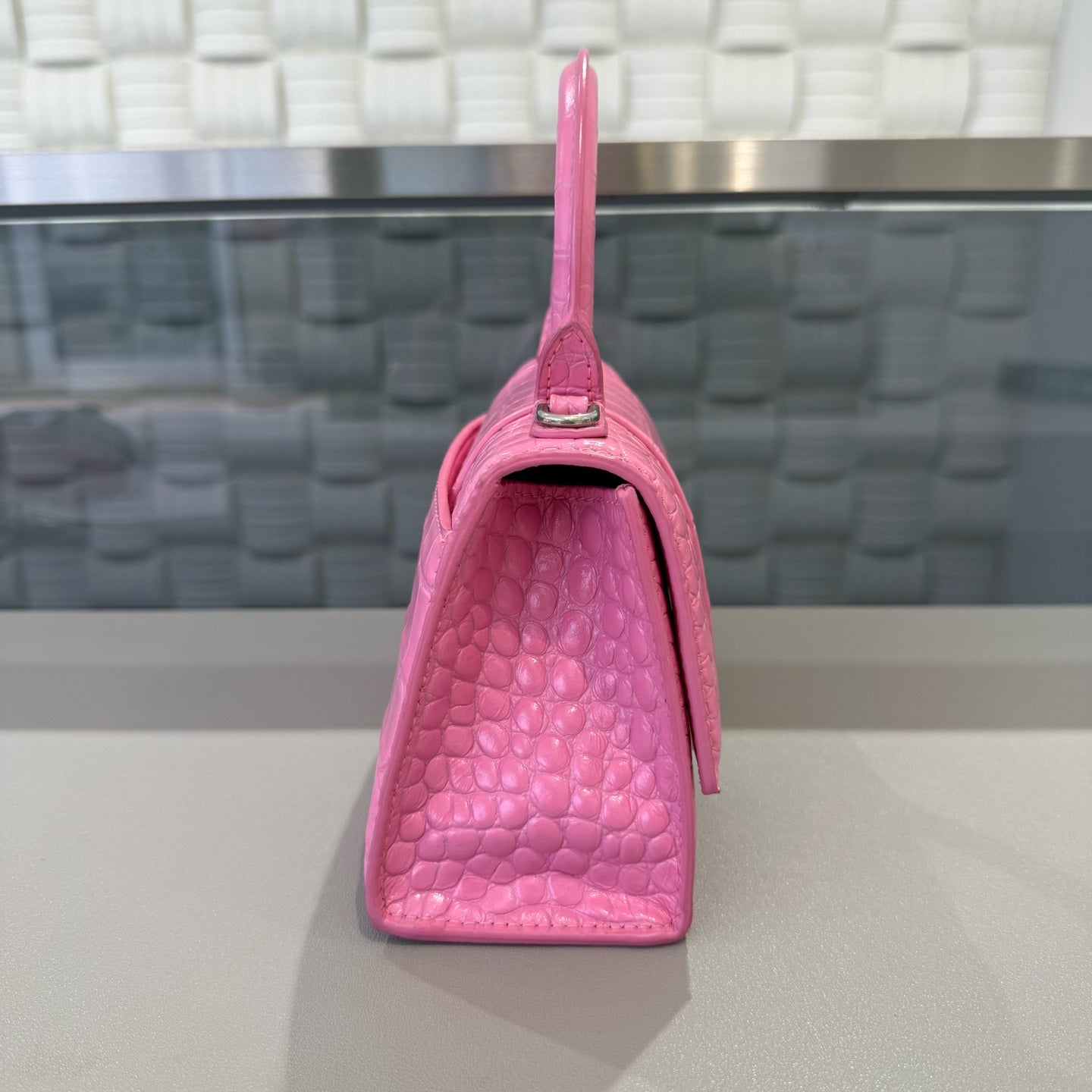 Balenciaga - Hourglass - Calfskin leather with crocodile embossing - Pink - (XS)