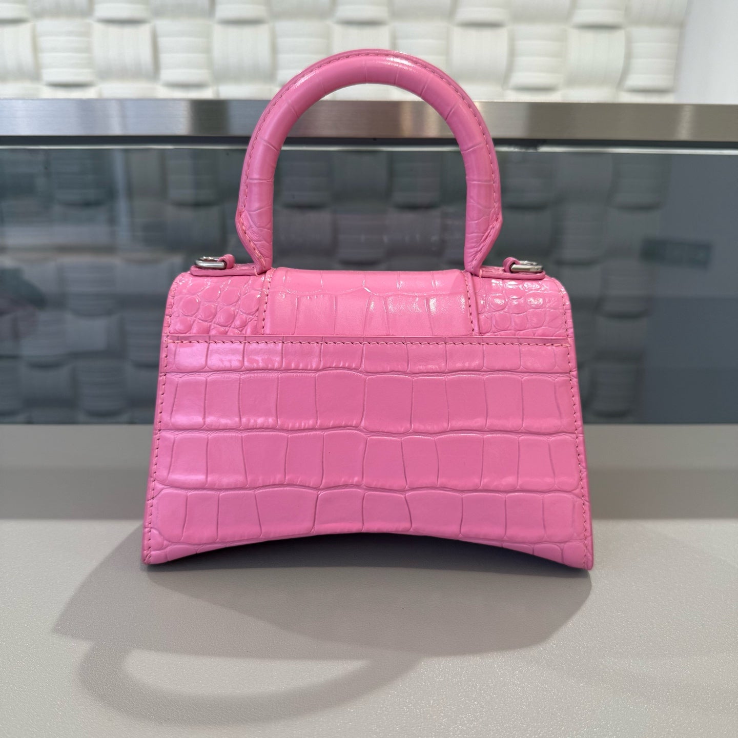 Balenciaga - Hourglass - Calfskin leather with crocodile embossing - Pink - (XS)