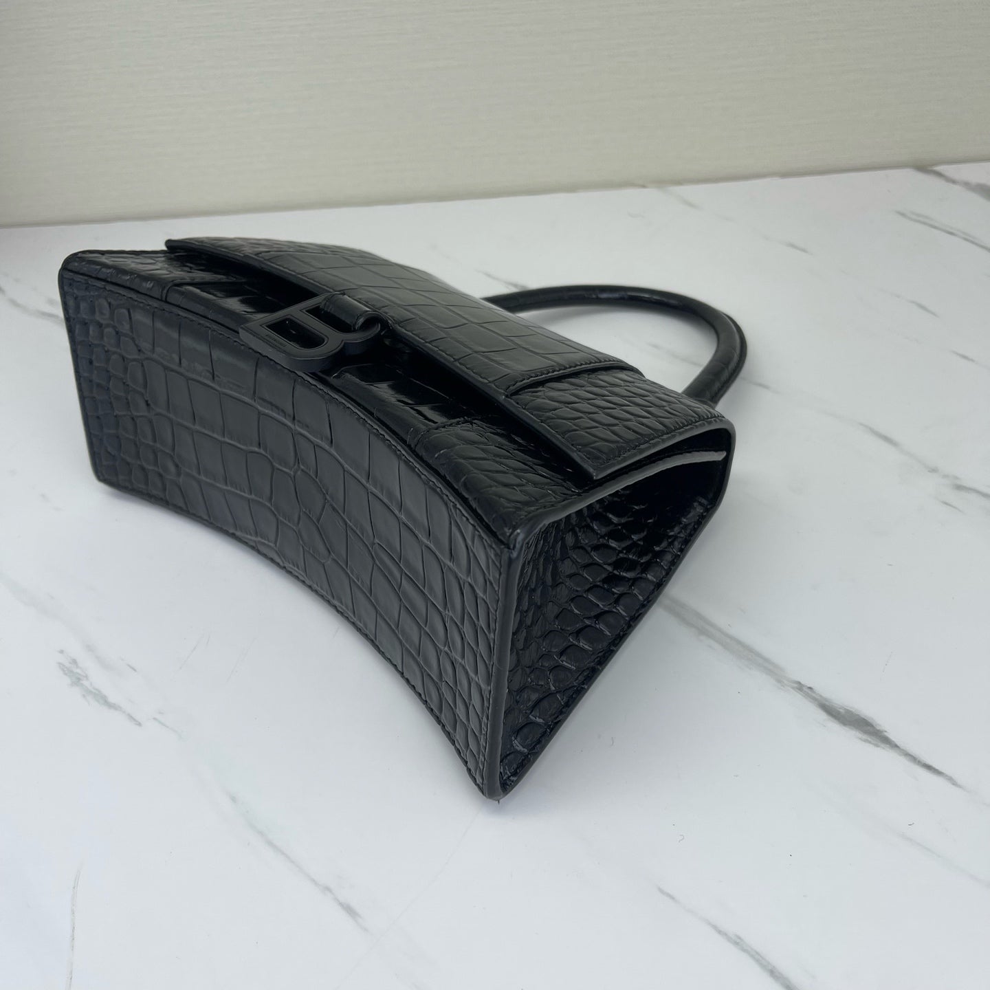 Balenciaga - Hourglass - Croc-embossed patent leather - Black - (small)