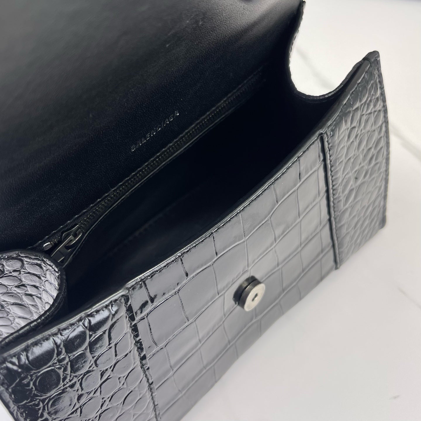 Balenciaga - Hourglass - Croc-embossed patent leather - Black - (small)