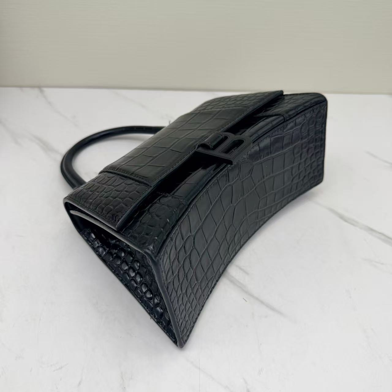 Balenciaga - Hourglass - Crocodile embossed calfskin leather - Black - (Small)