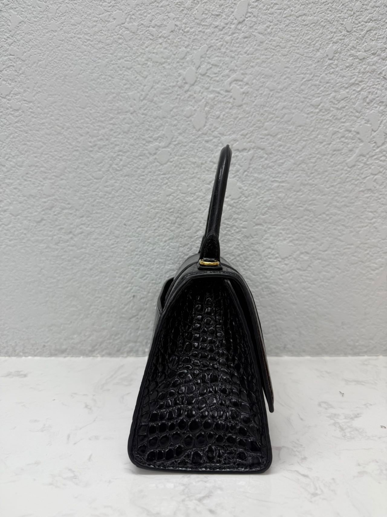 Balenciaga - Hourglass - Crocodile embossed calfskin leather - Black with Gold-Tone Hardware - (Small)