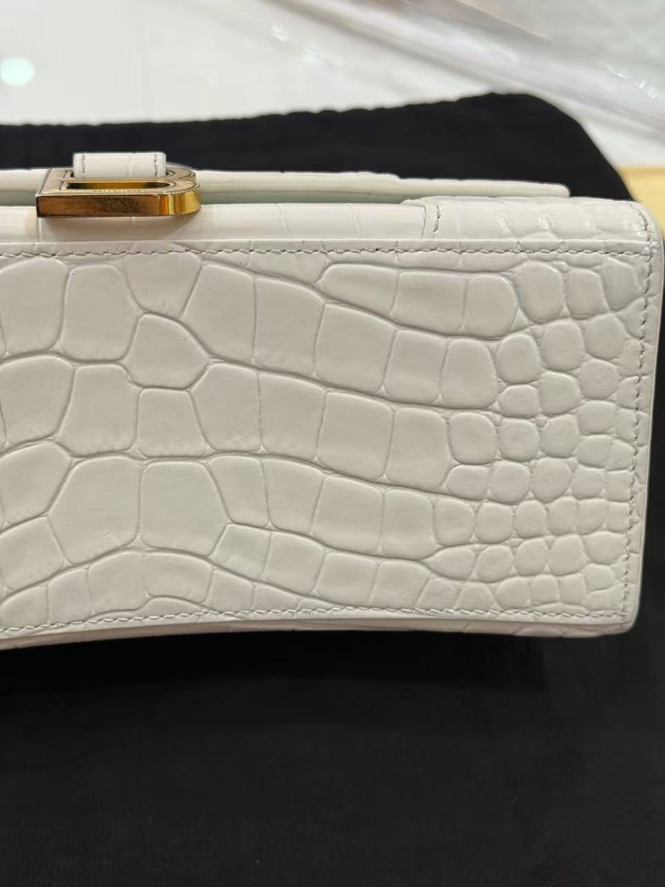 Balenciaga - Hourglass - Crocodile-embossed cowhide leather - White with Gold-Tone Hardware - (Small)
