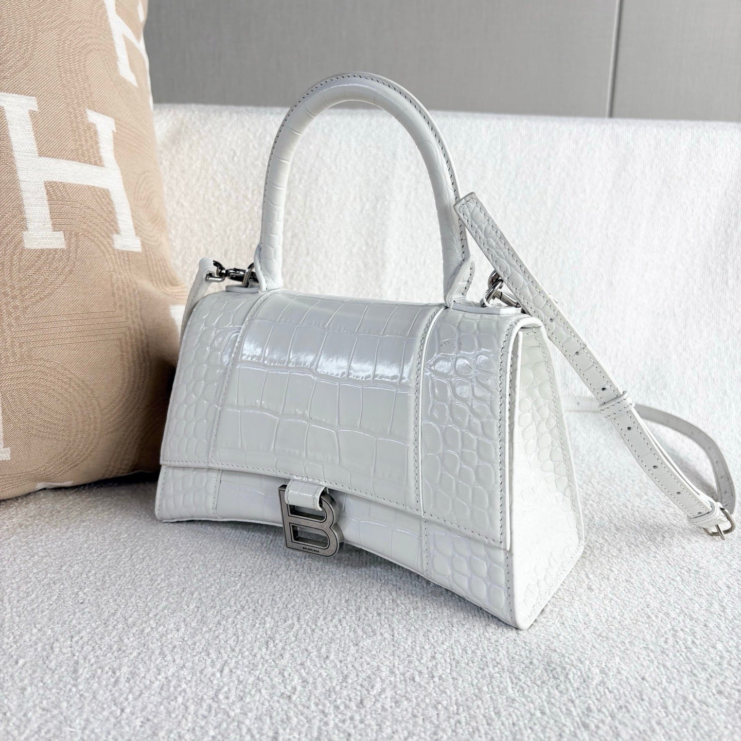 Balenciaga - Hourglass - Crocodile-embossed cowhide leather - White with Silver-Tone Hardware - (Small)