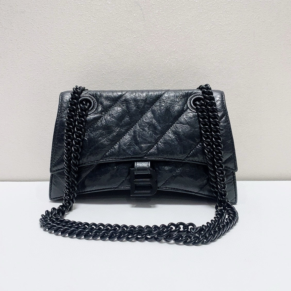 Balenciaga - Hourglass Crush Bag - Crinkled calfskin leather - Black - (Small)