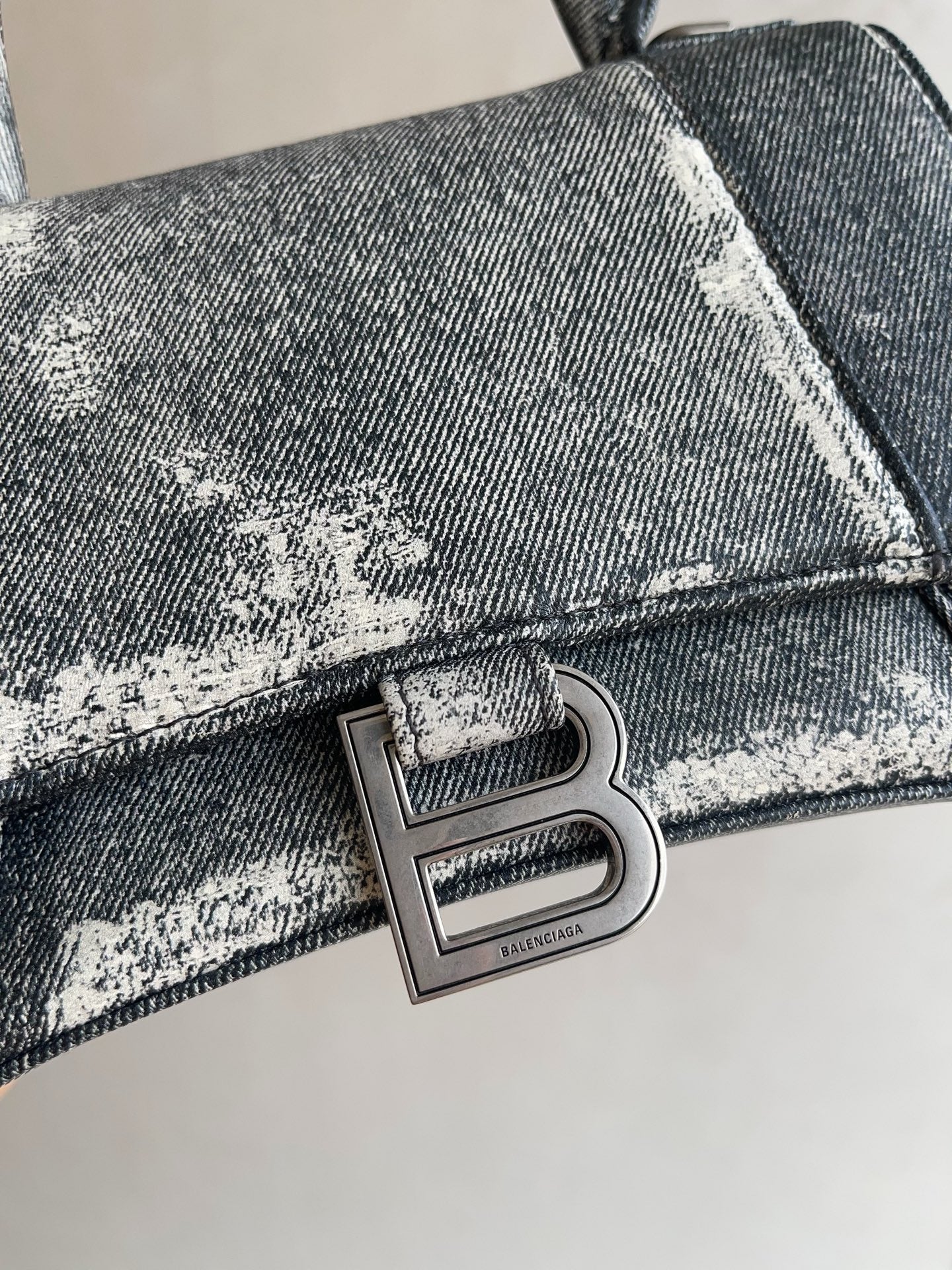 Balenciaga - Hourglass - Denim - Grey - (small)