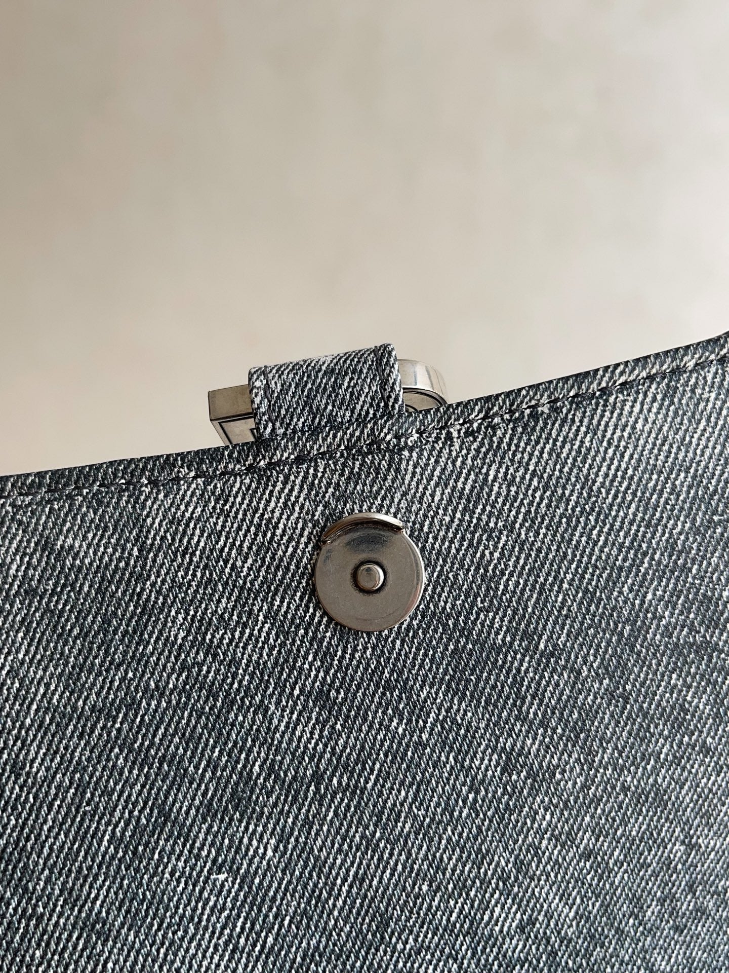 Balenciaga - Hourglass - Denim - Grey - (small)