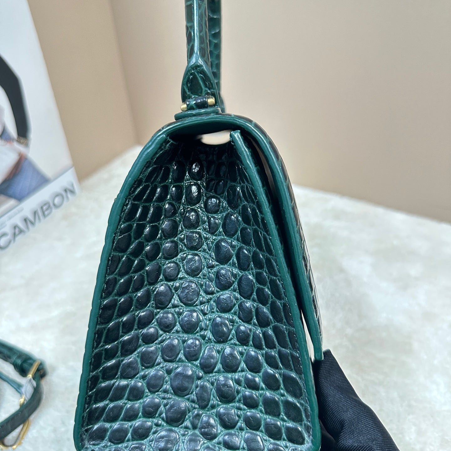 Balenciaga - Hourglass - Embossed calfskin leather with crocodile effect - Emerald Green with Gold-Tone Hardware - (Small)