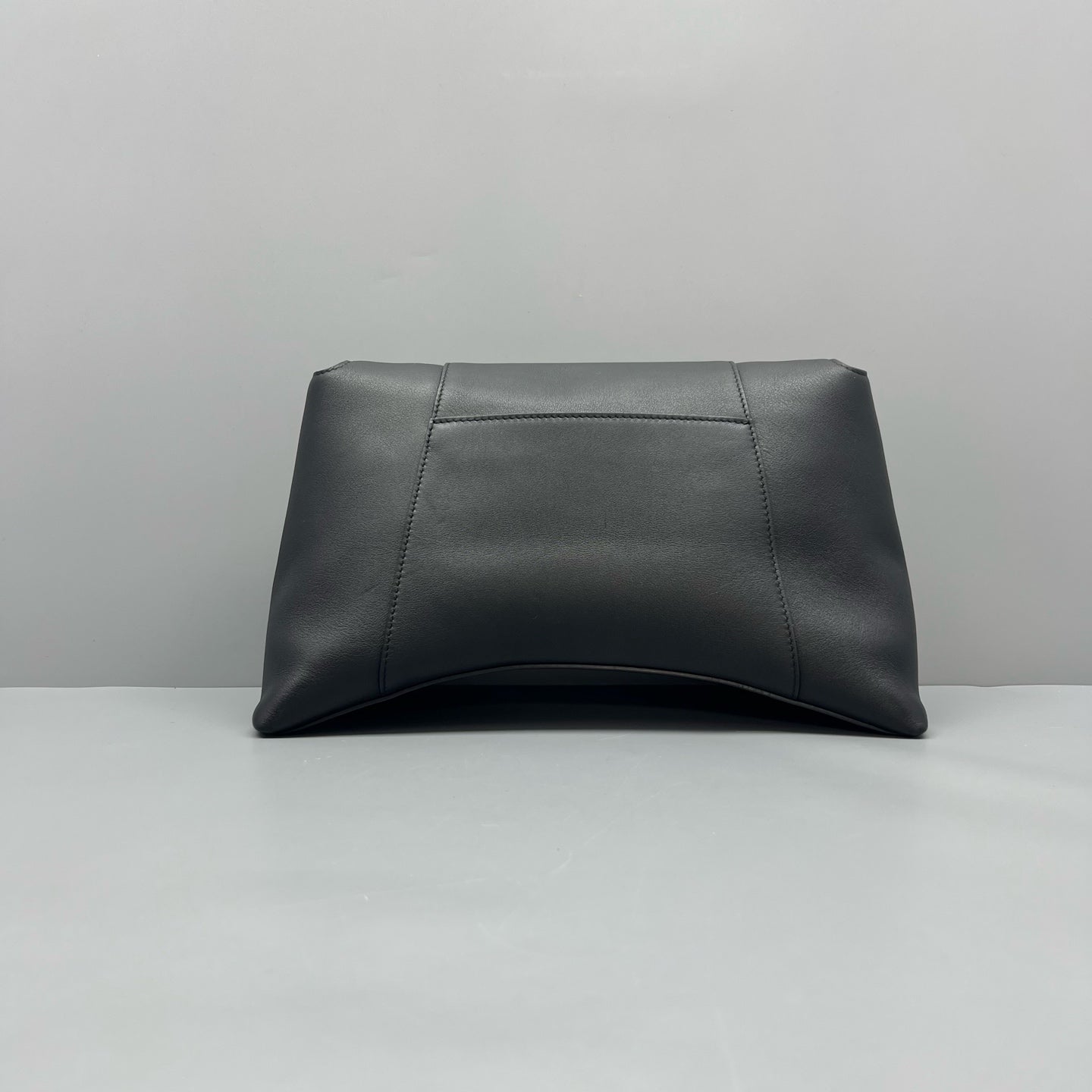 Balenciaga - Hourglass - Leather - Black - (medium)