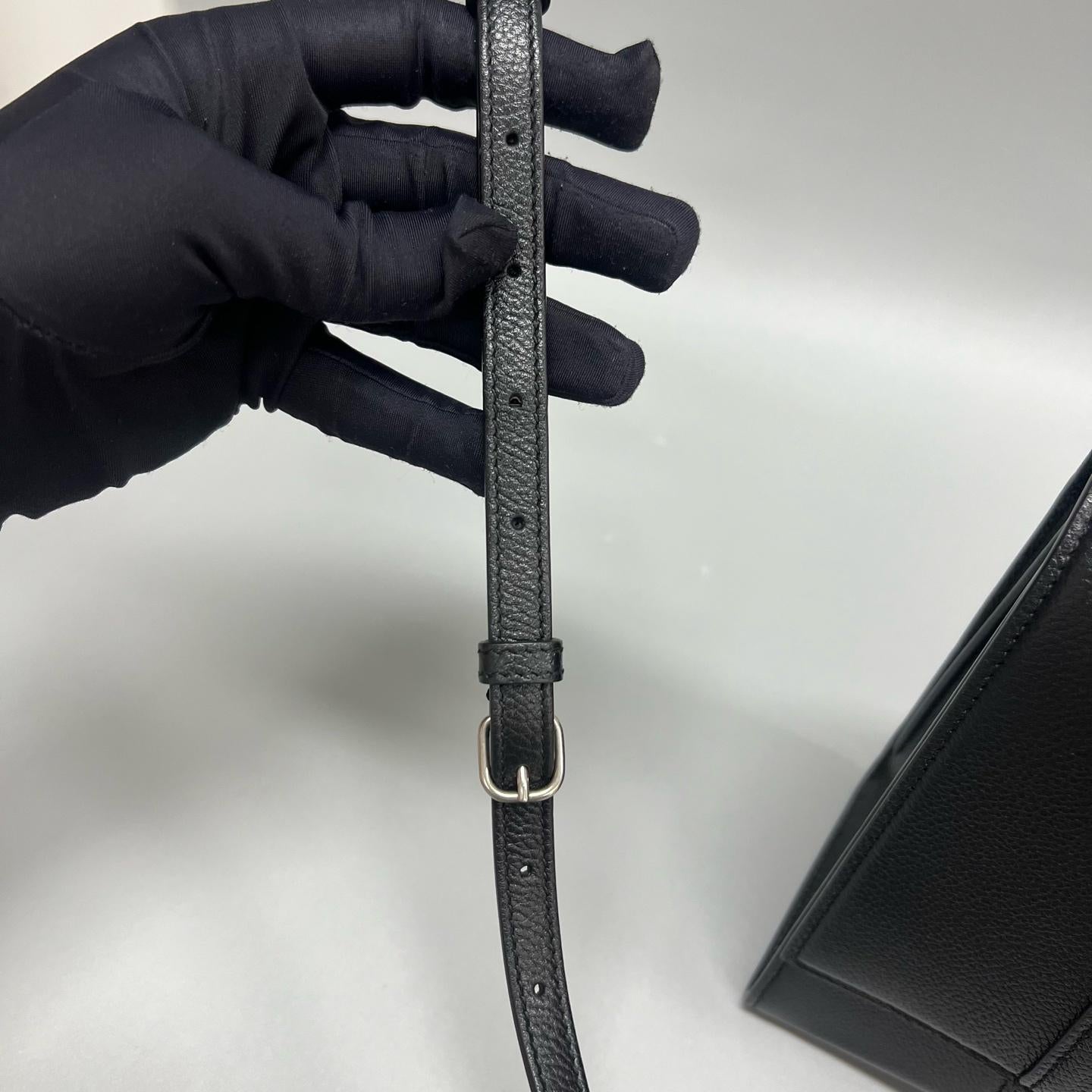 Balenciaga - Hourglass - Leather - Black - (Medium)