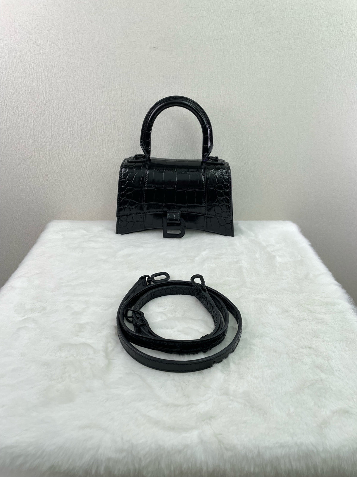 Balenciaga - Hourglass - Leather - Black - (mini)