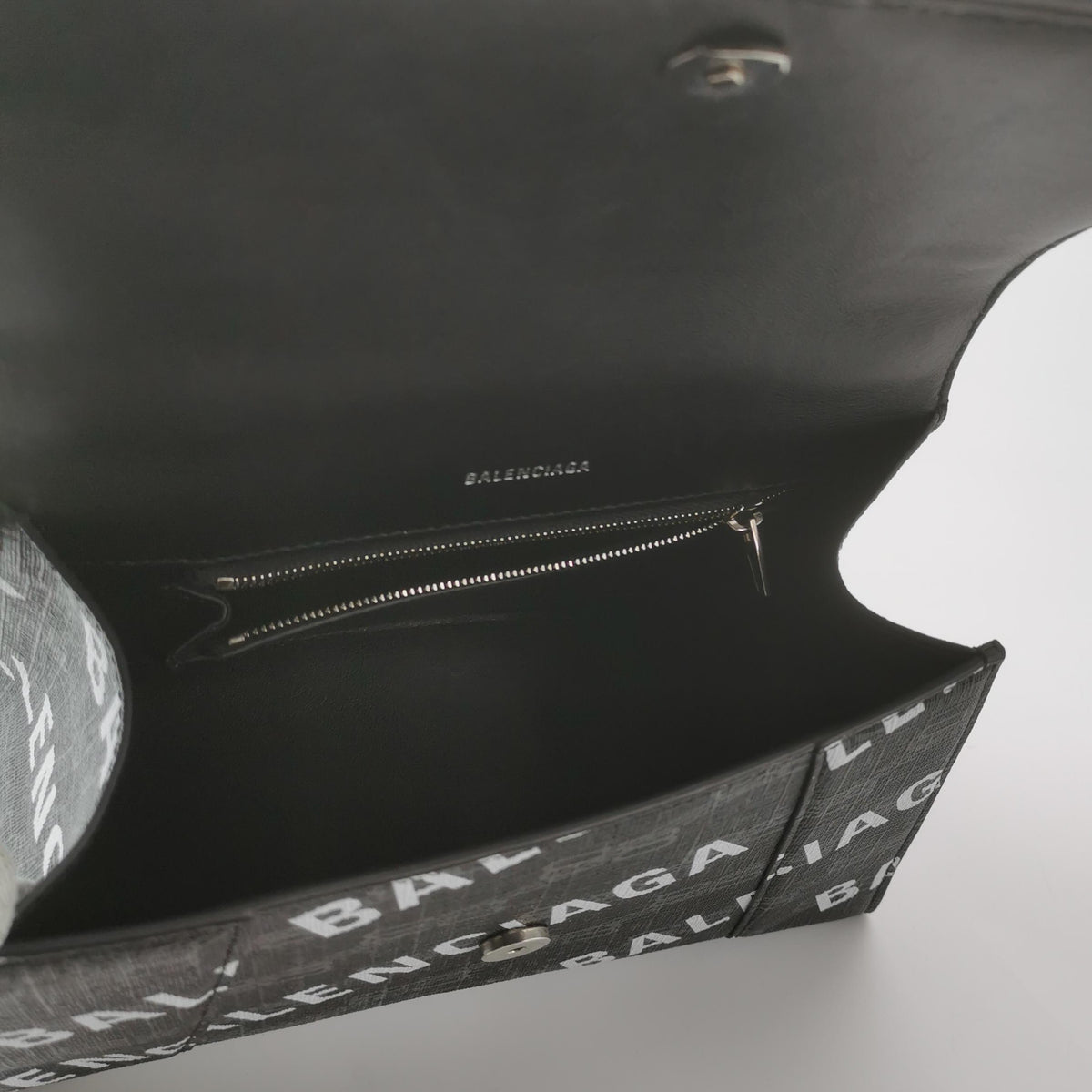 Balenciaga - Hourglass - Leather - Black - (S)