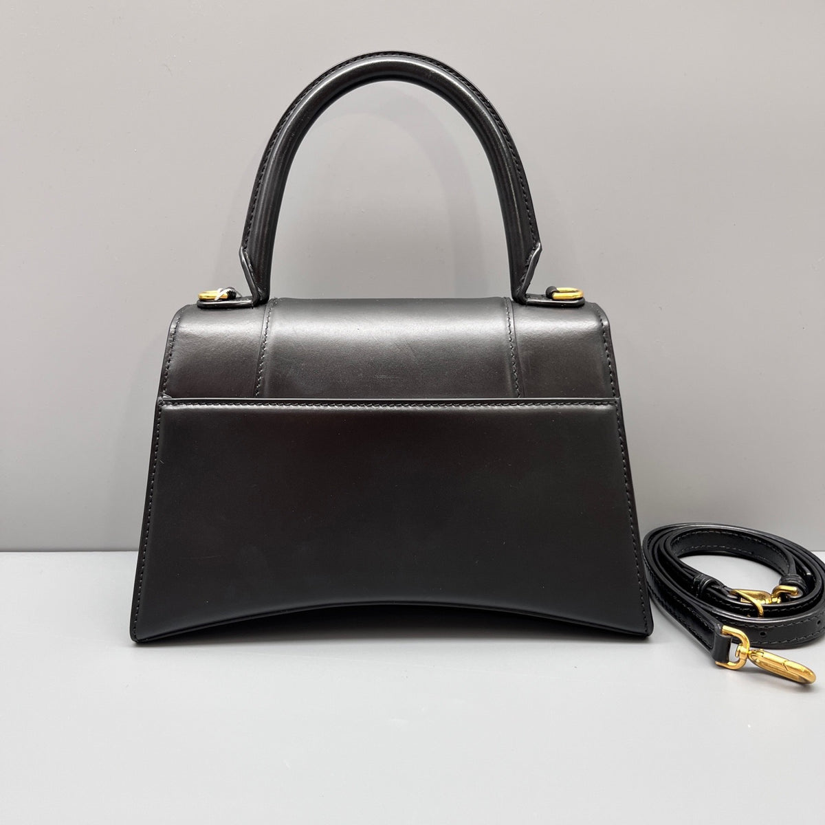 Balenciaga - Hourglass - Leather - Black - (Small)