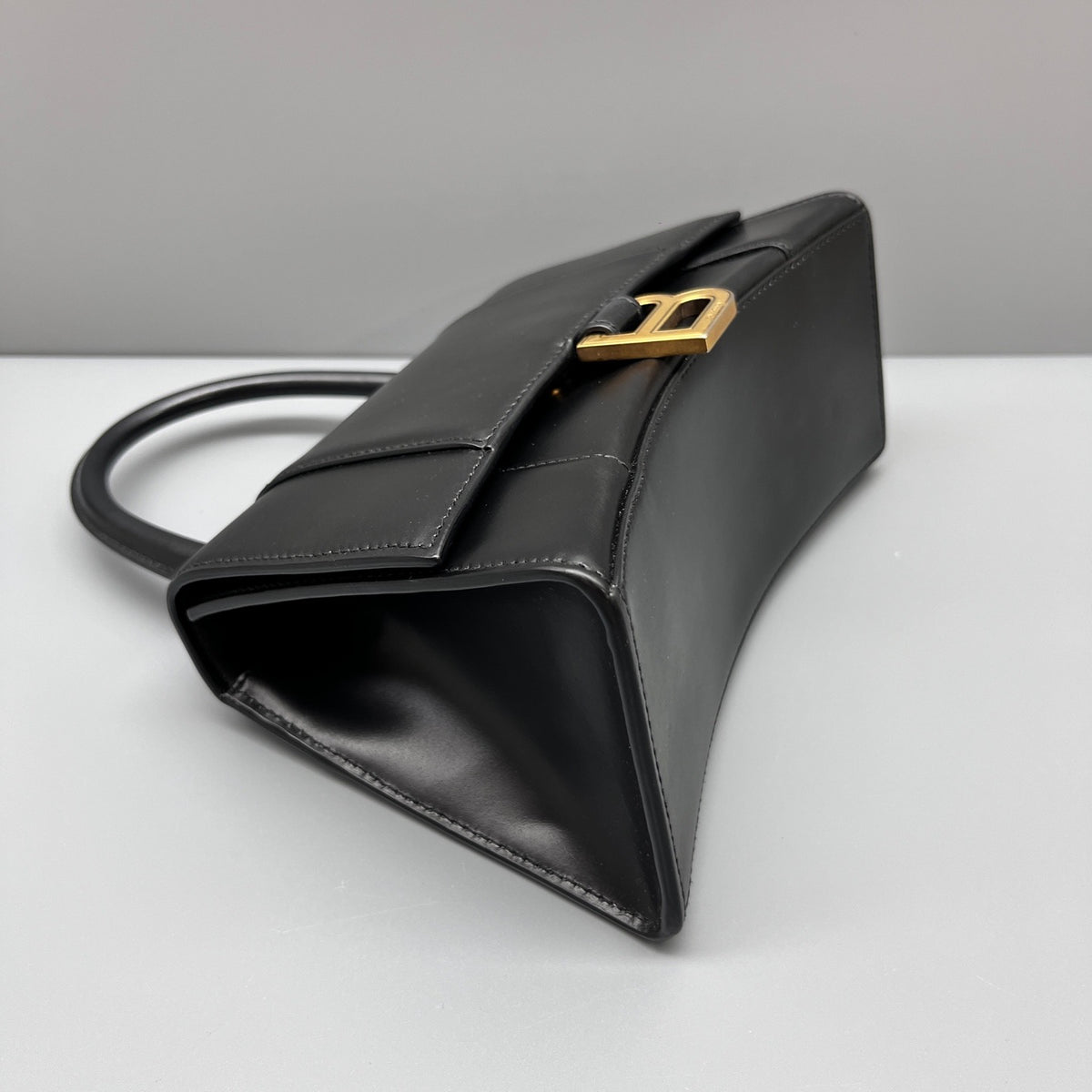 Balenciaga - Hourglass - Leather - Black - (Small)