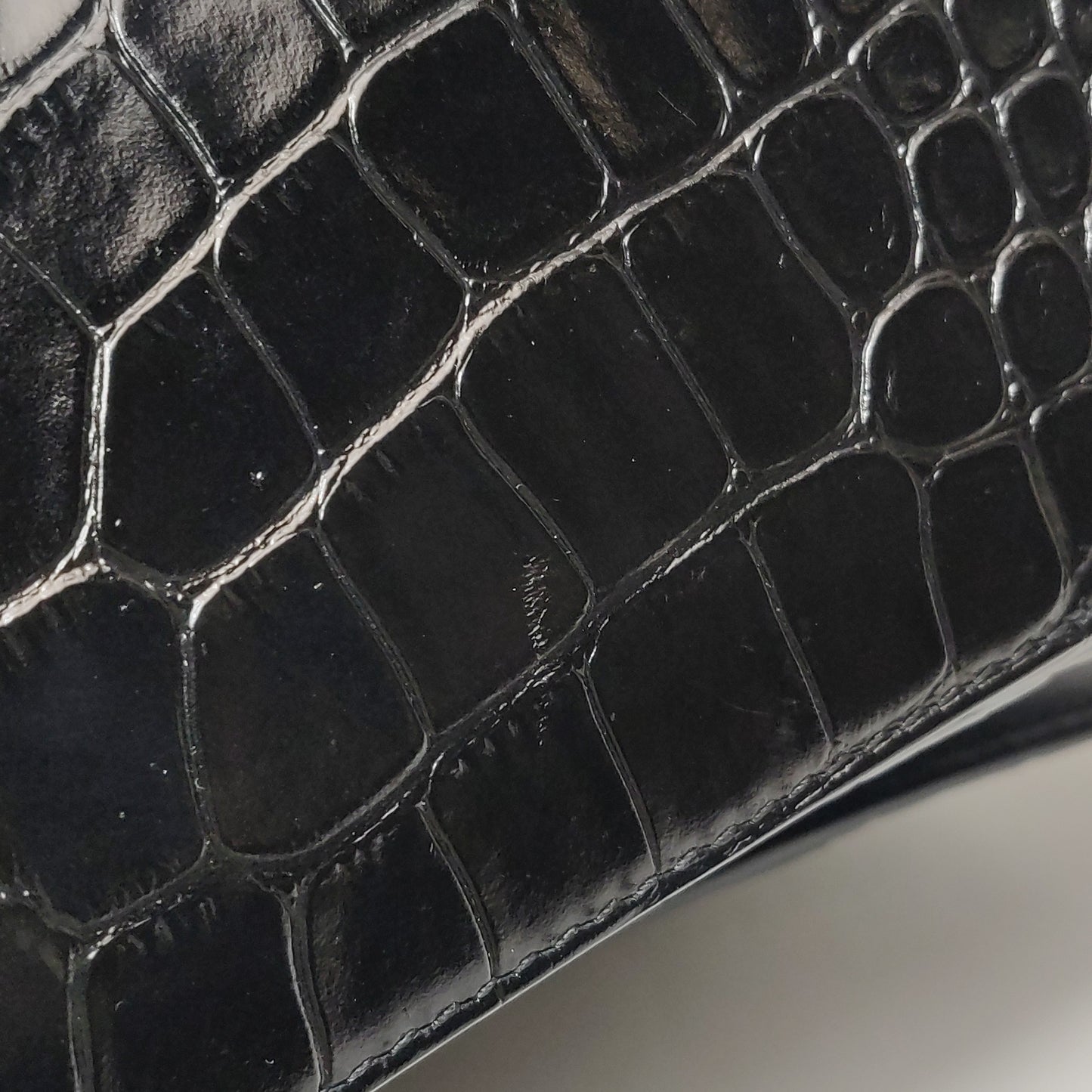 Balenciaga - Hourglass - Leather - Black - (Small)